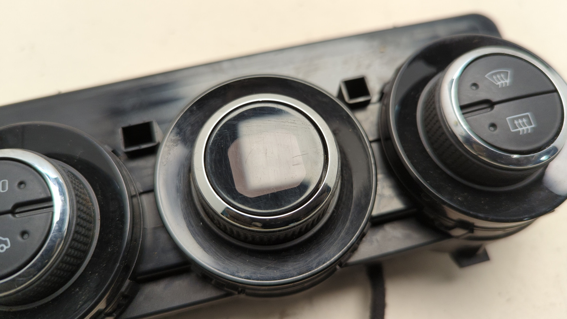 Переключатель отопителя