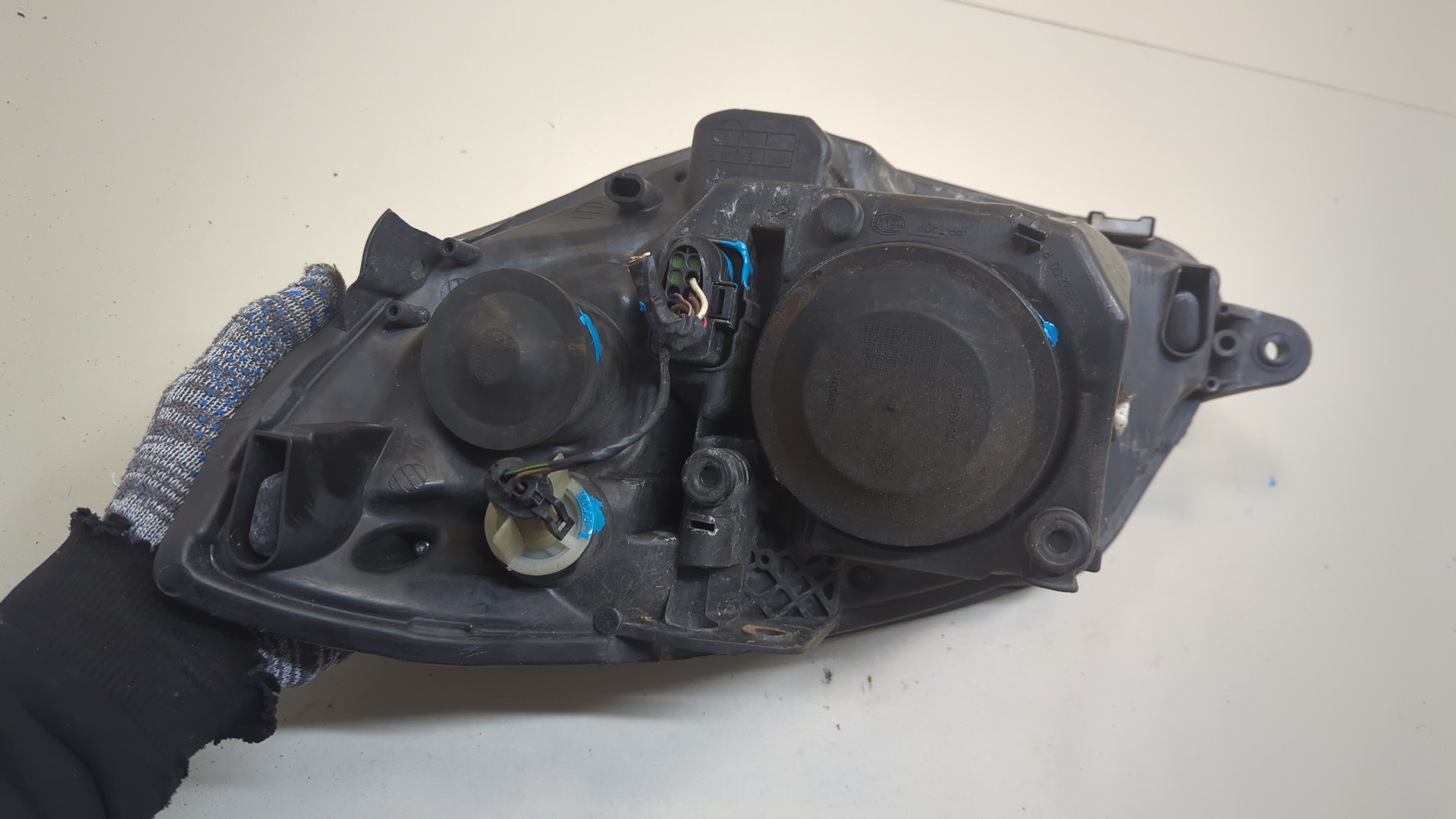 Фара правая