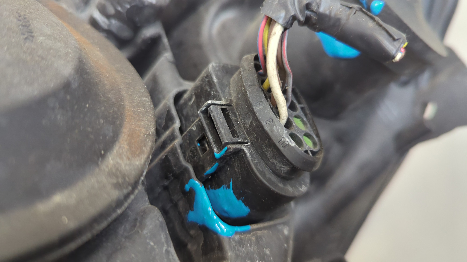 Фара правая