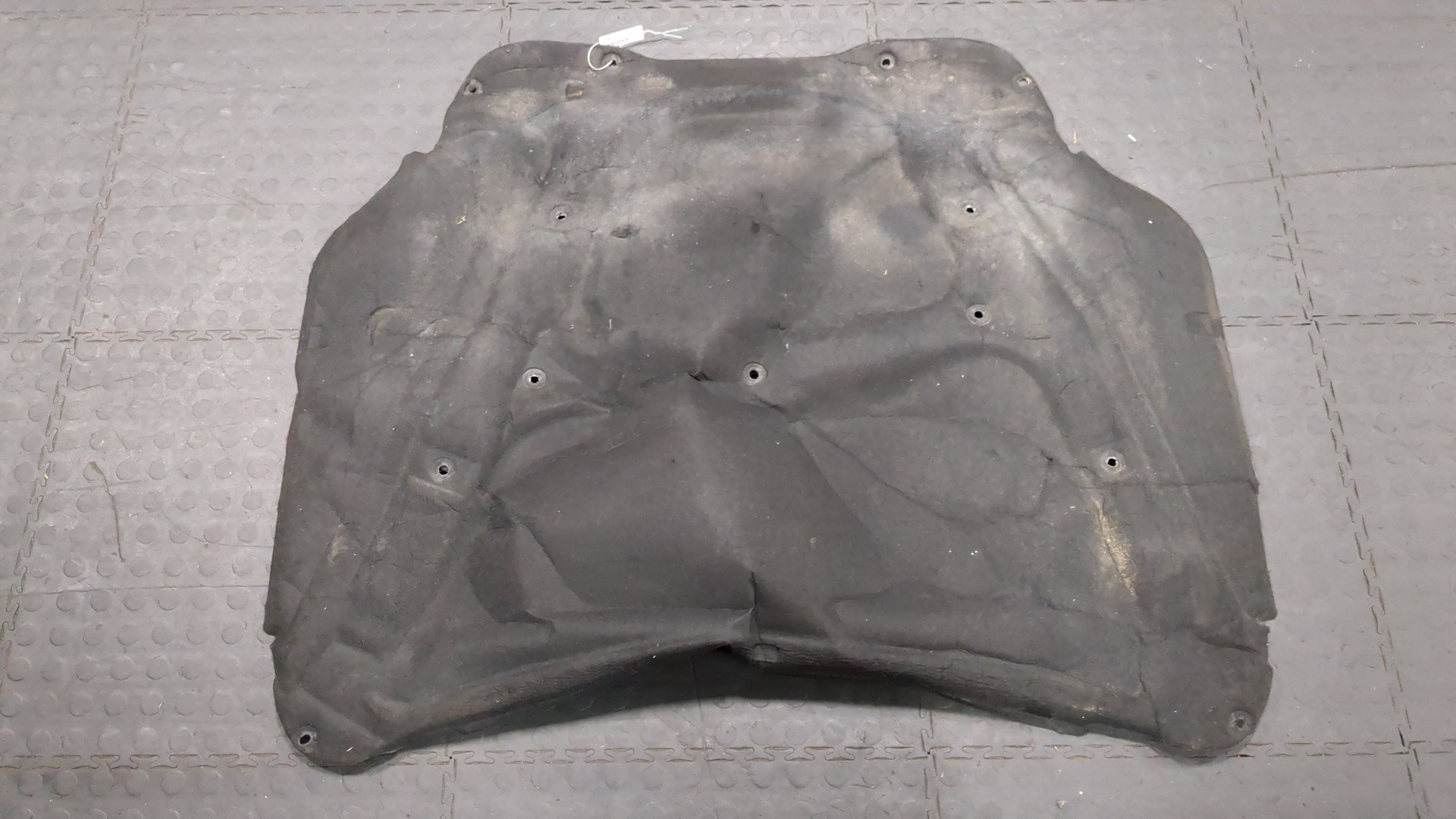 Шумоизоляция капота