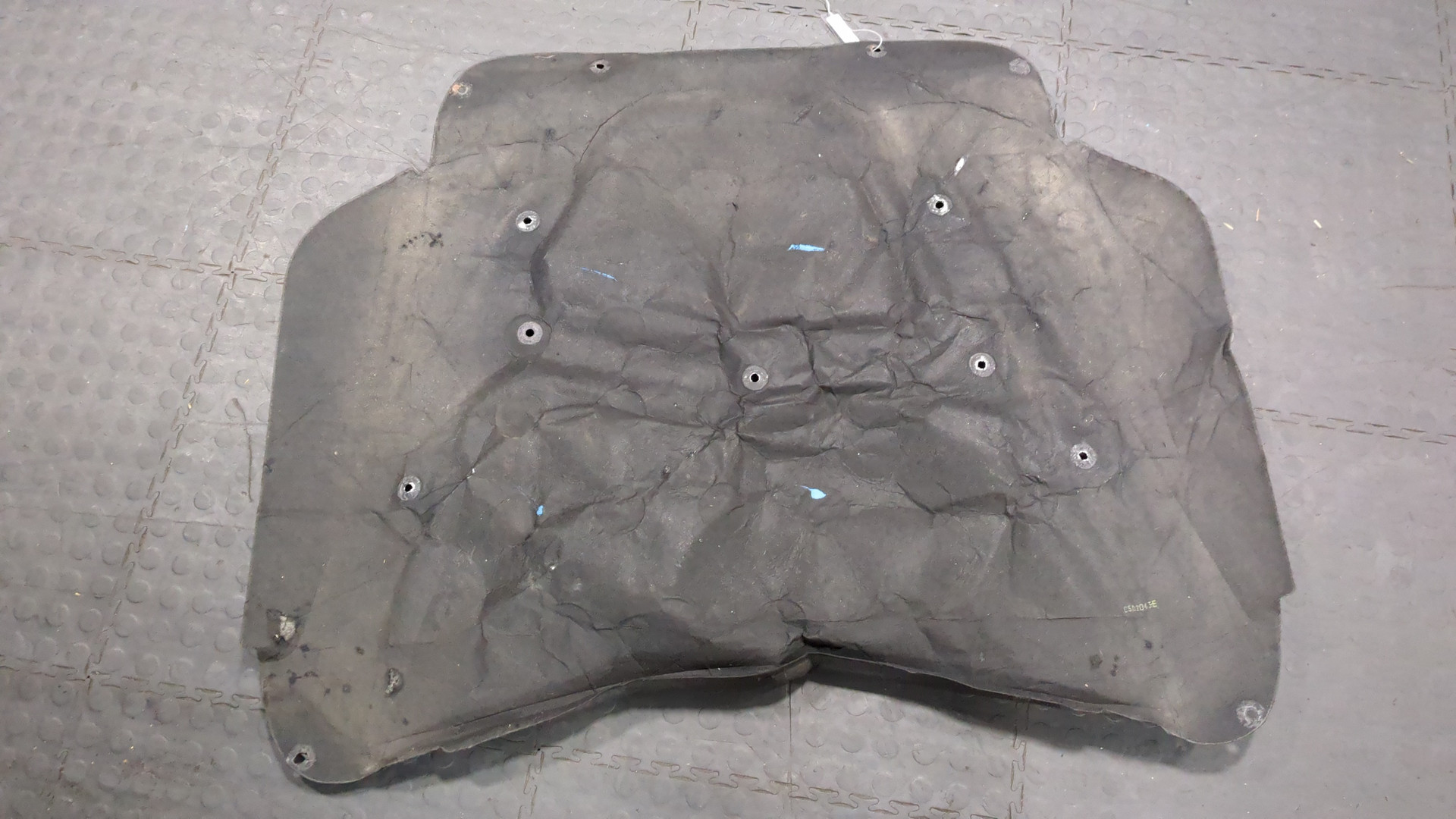 Шумоизоляция капота