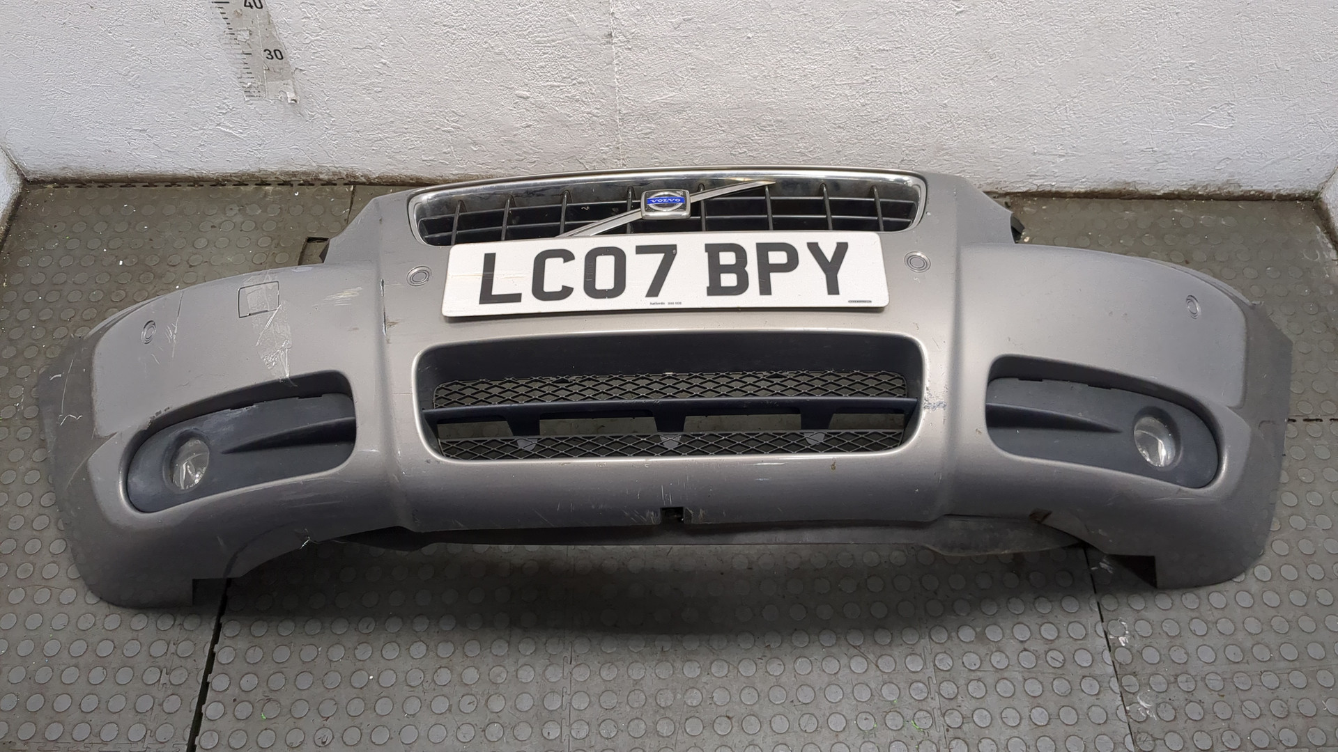 Бампер передний