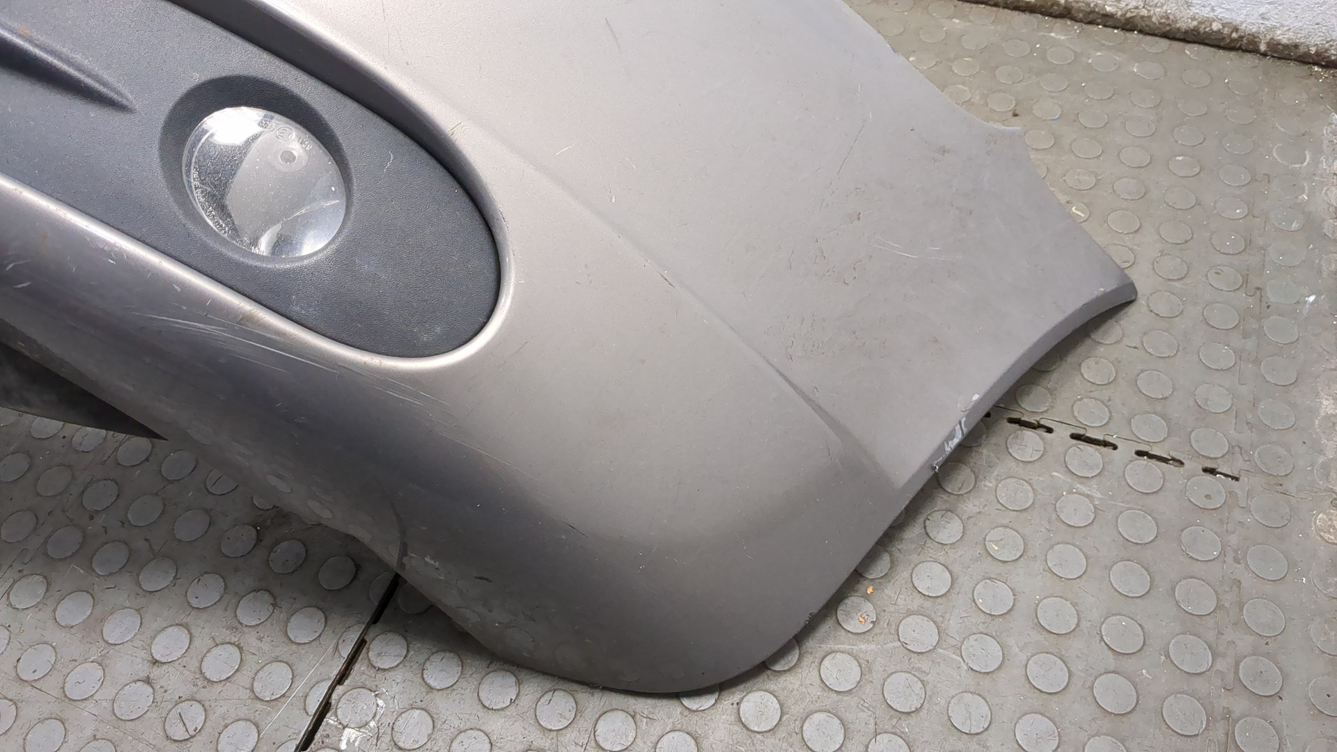 Бампер передний