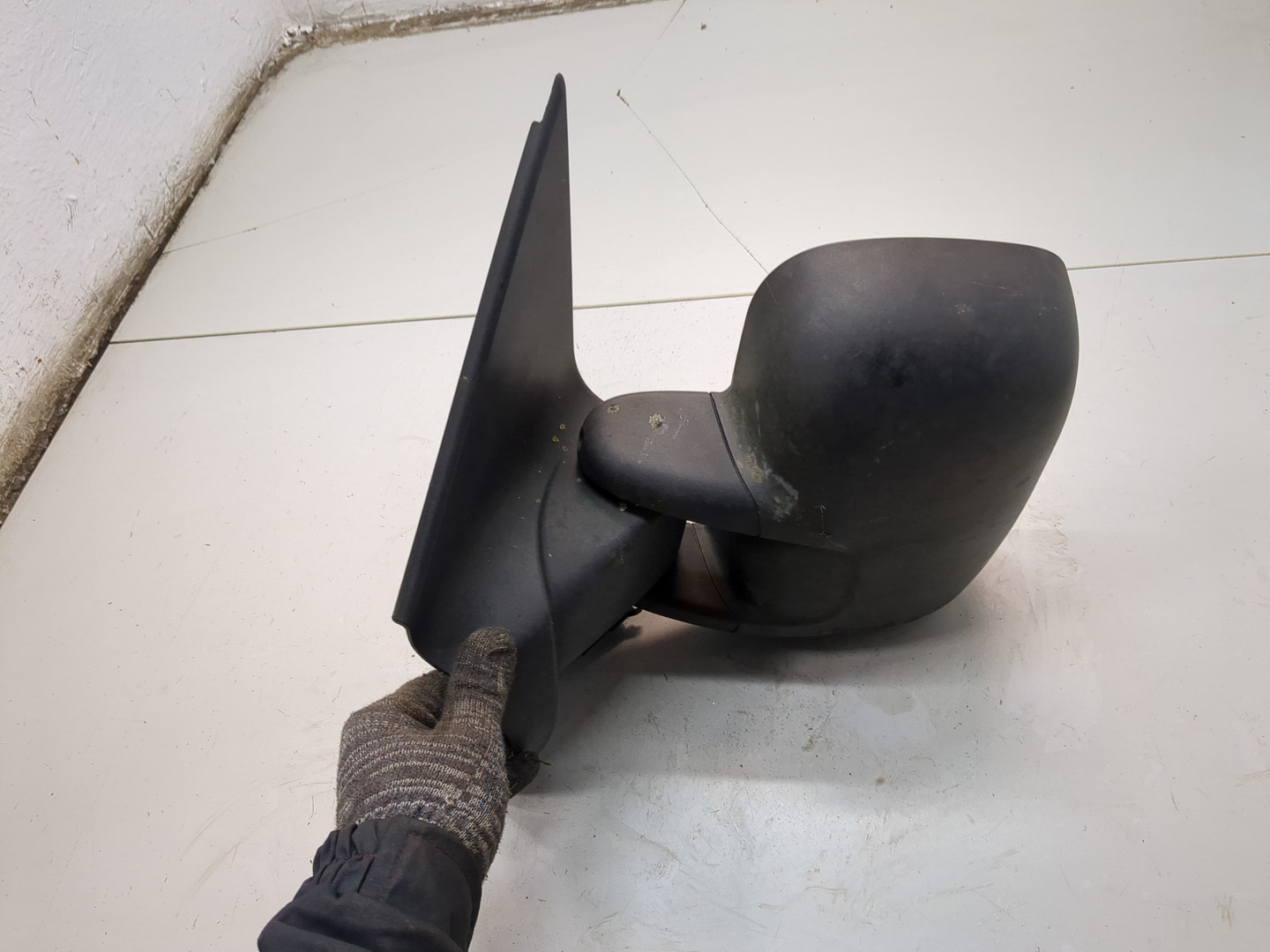 Зеркало левое электрическое