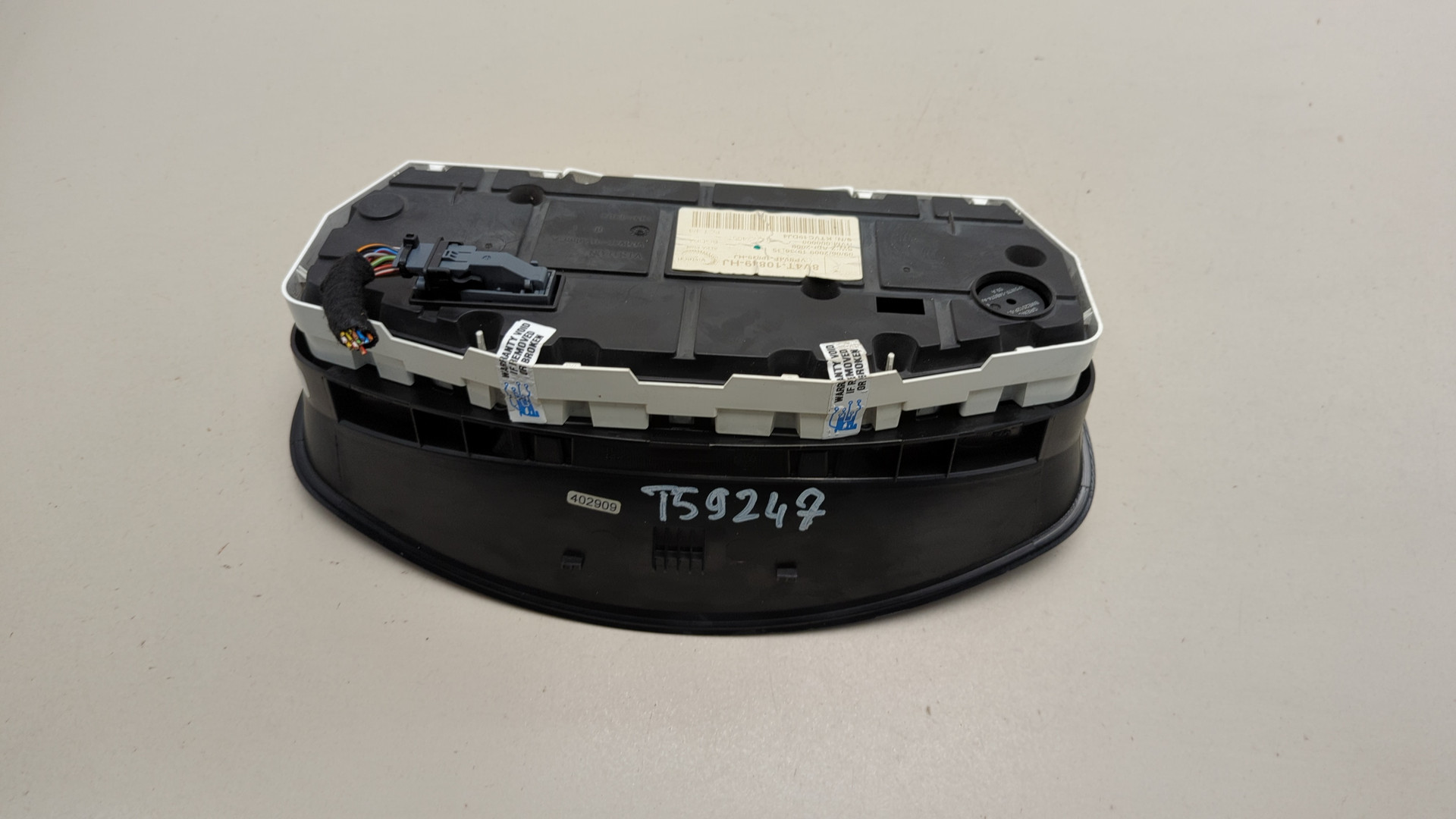 Панель приборов