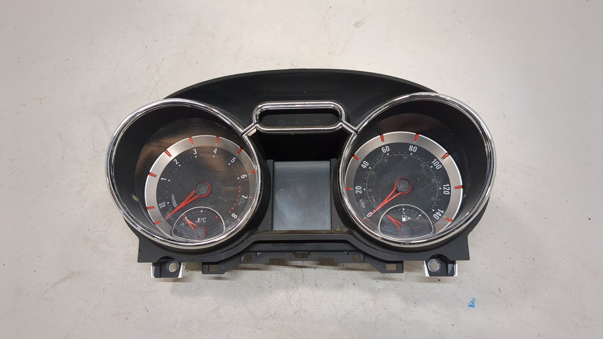 Панель приборов