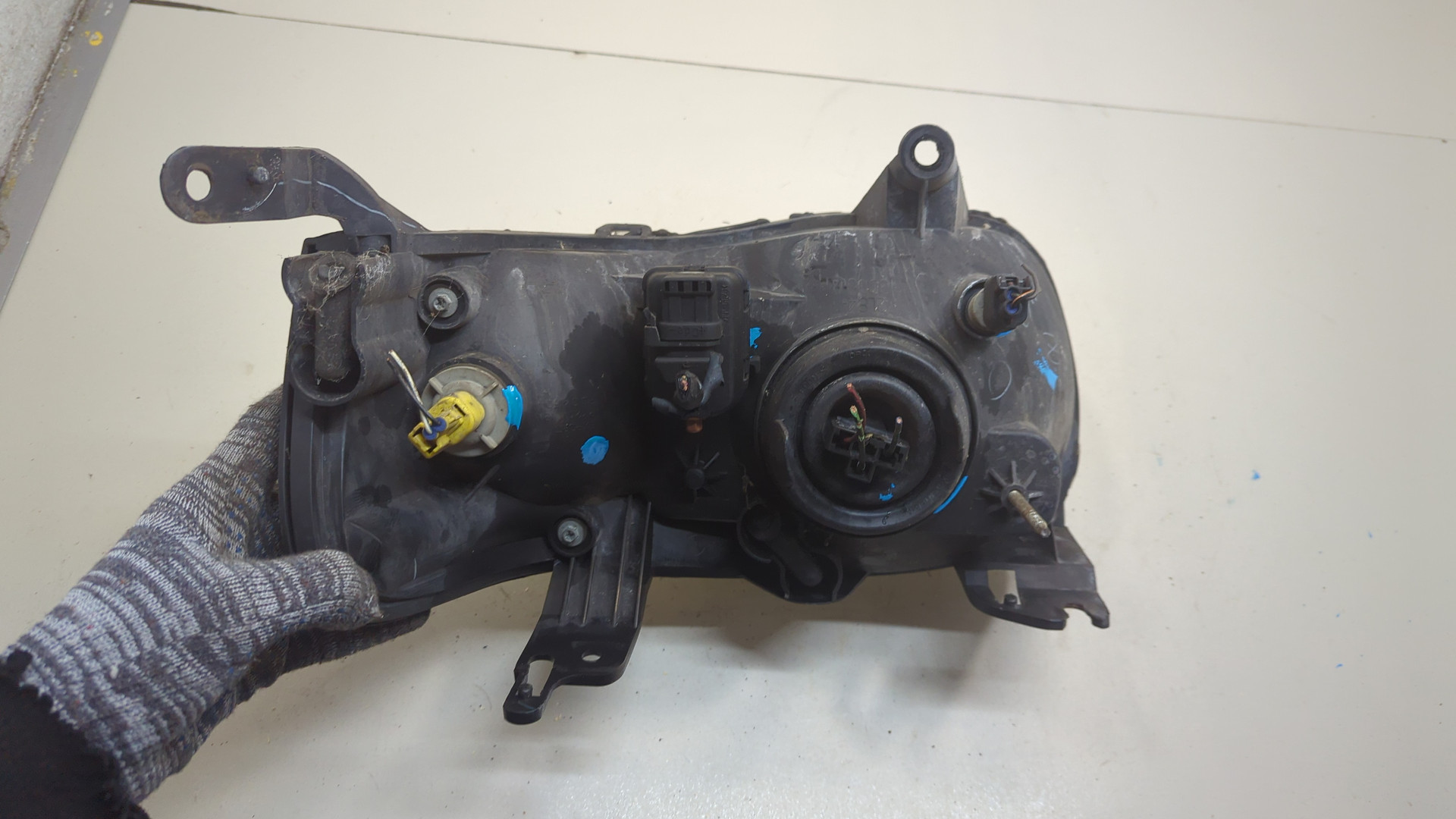 Фара правая