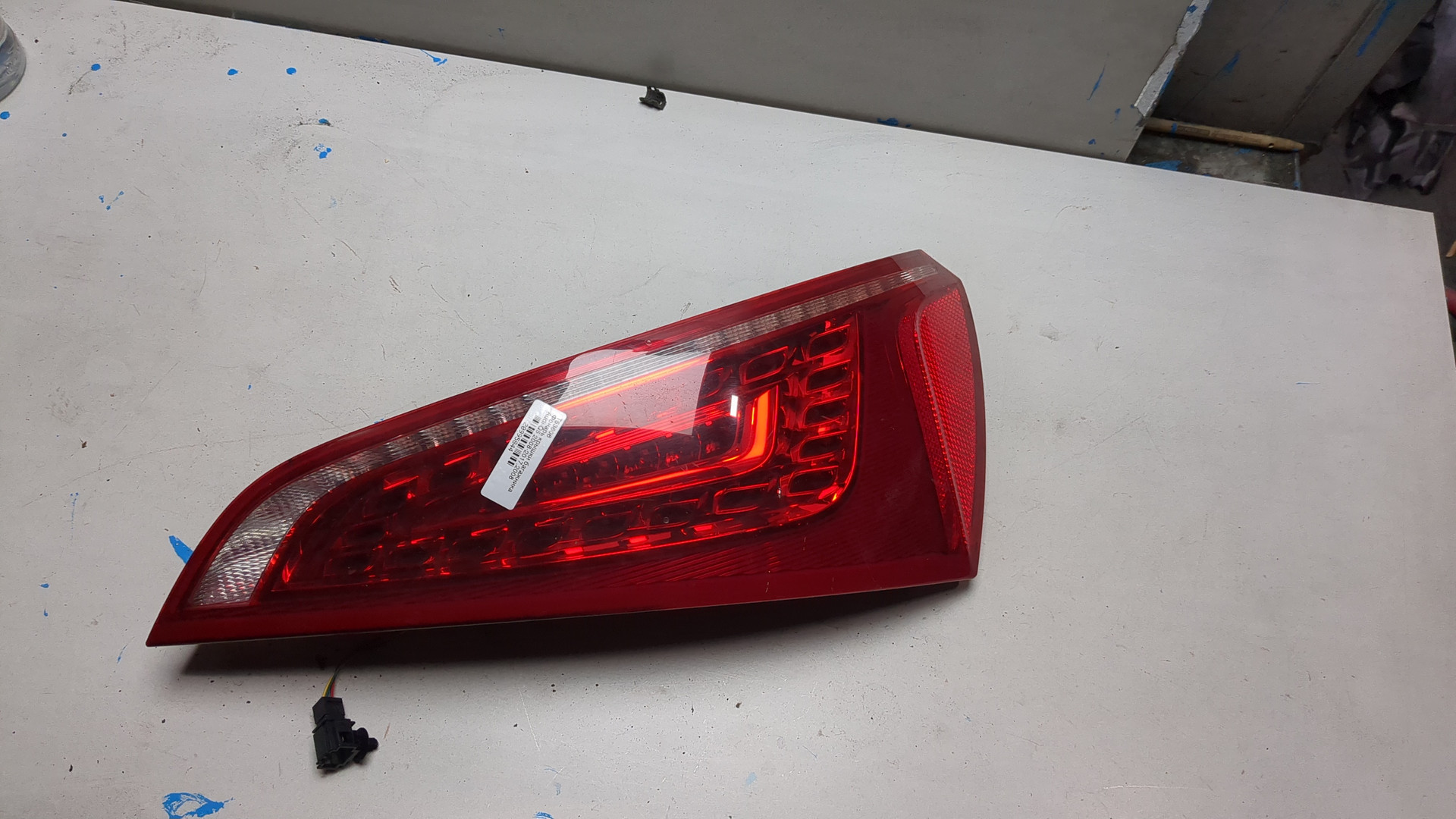 Фонарь задний внутренний правый