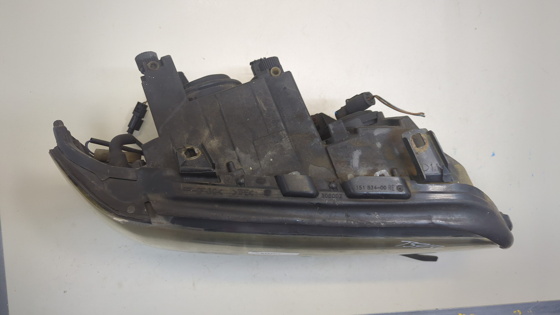 Фара правая