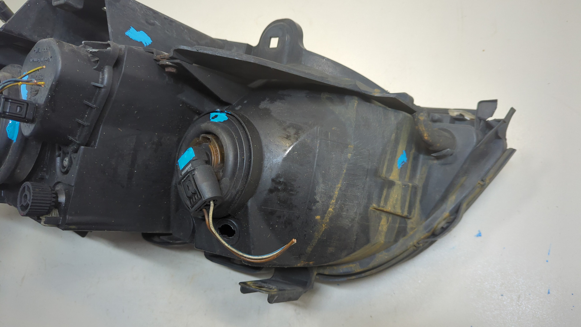 Фара правая