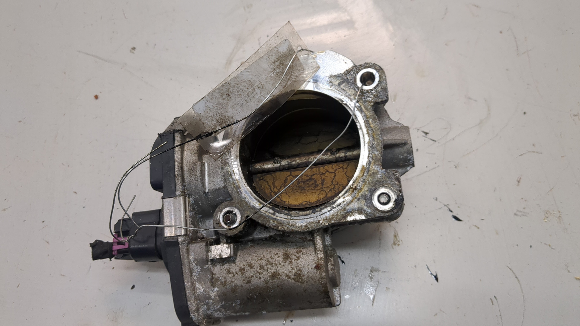 Заслонка дроссельная электрическая