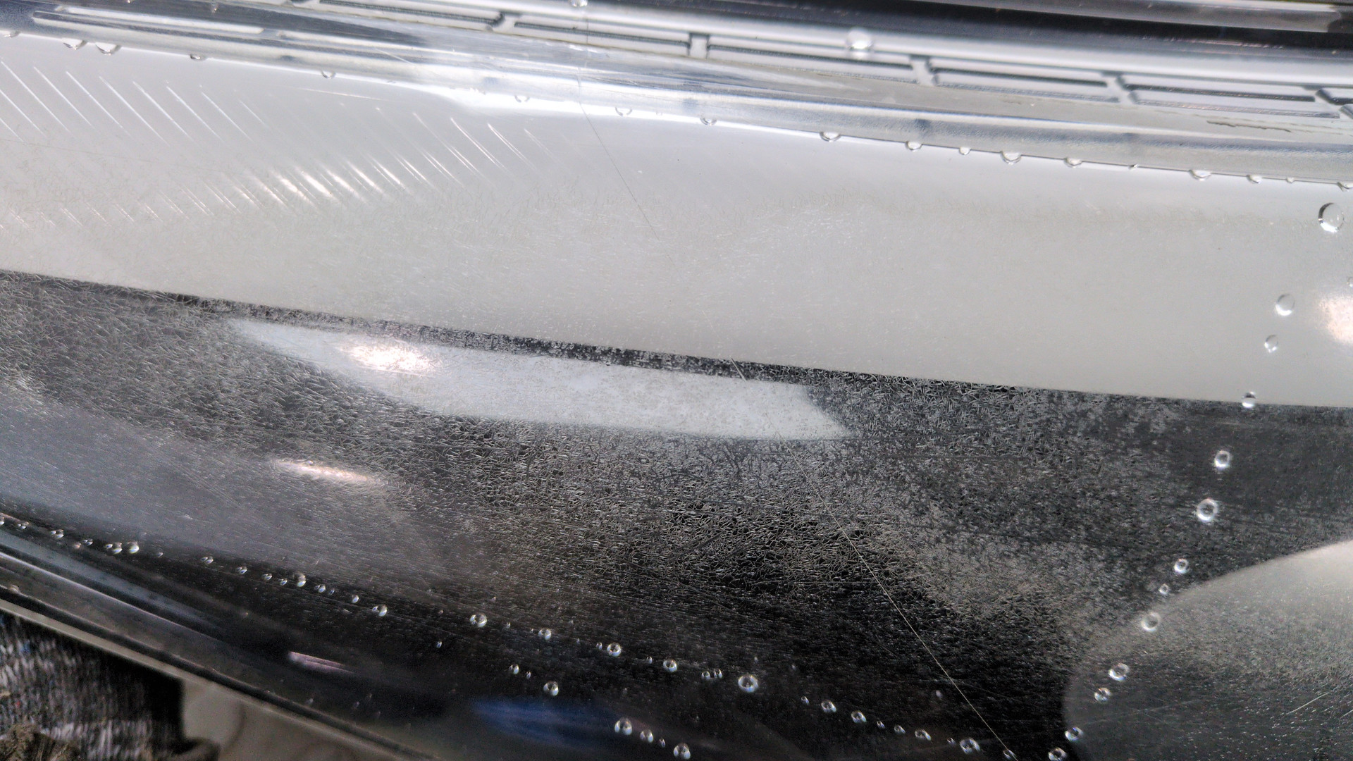 Фара правая