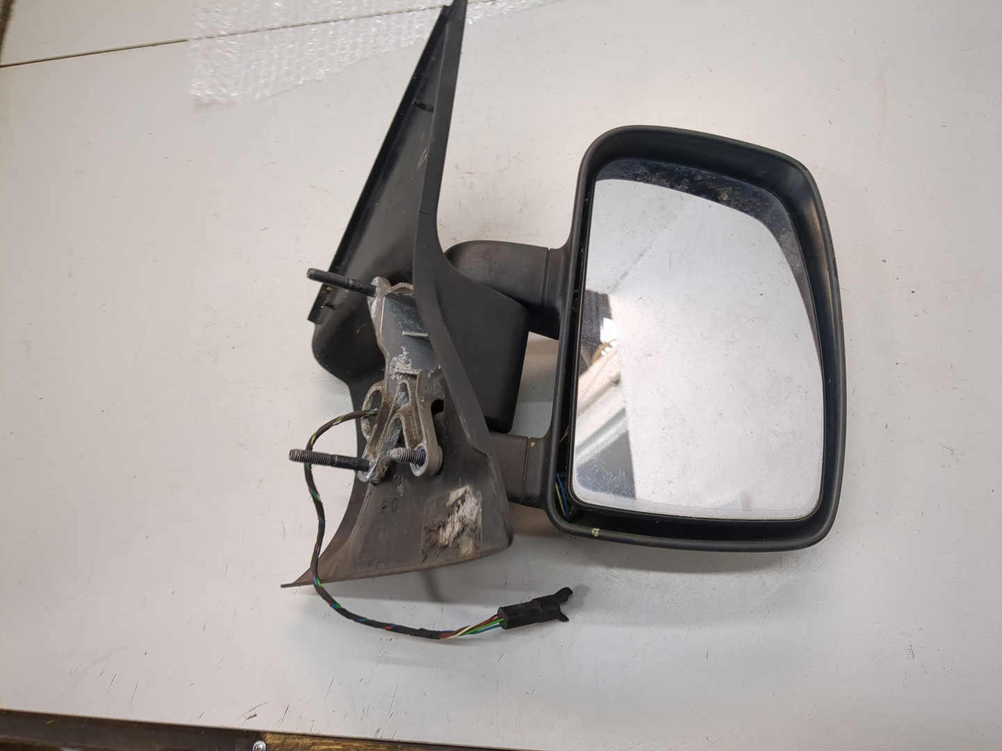 Зеркало правое электрическое