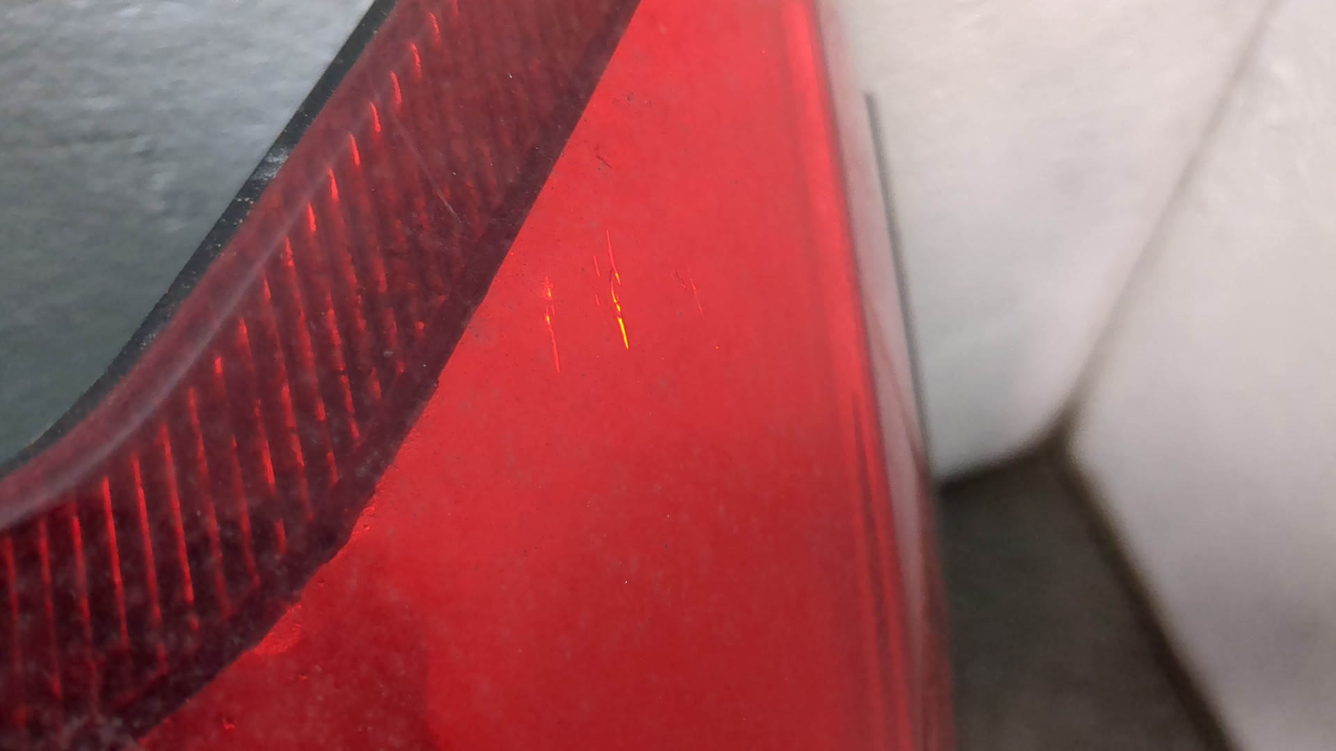 Дверь багажника