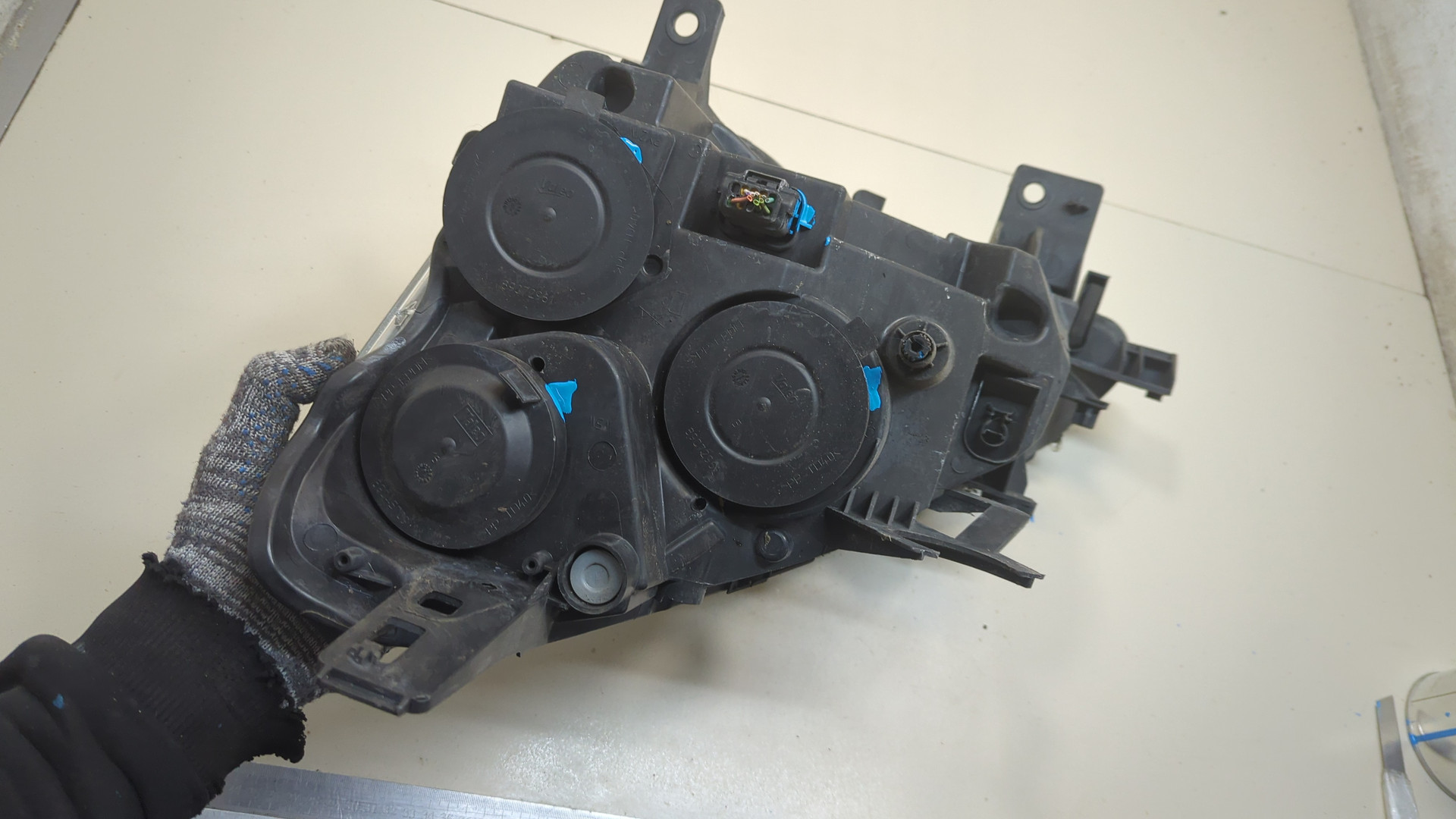 Фара правая