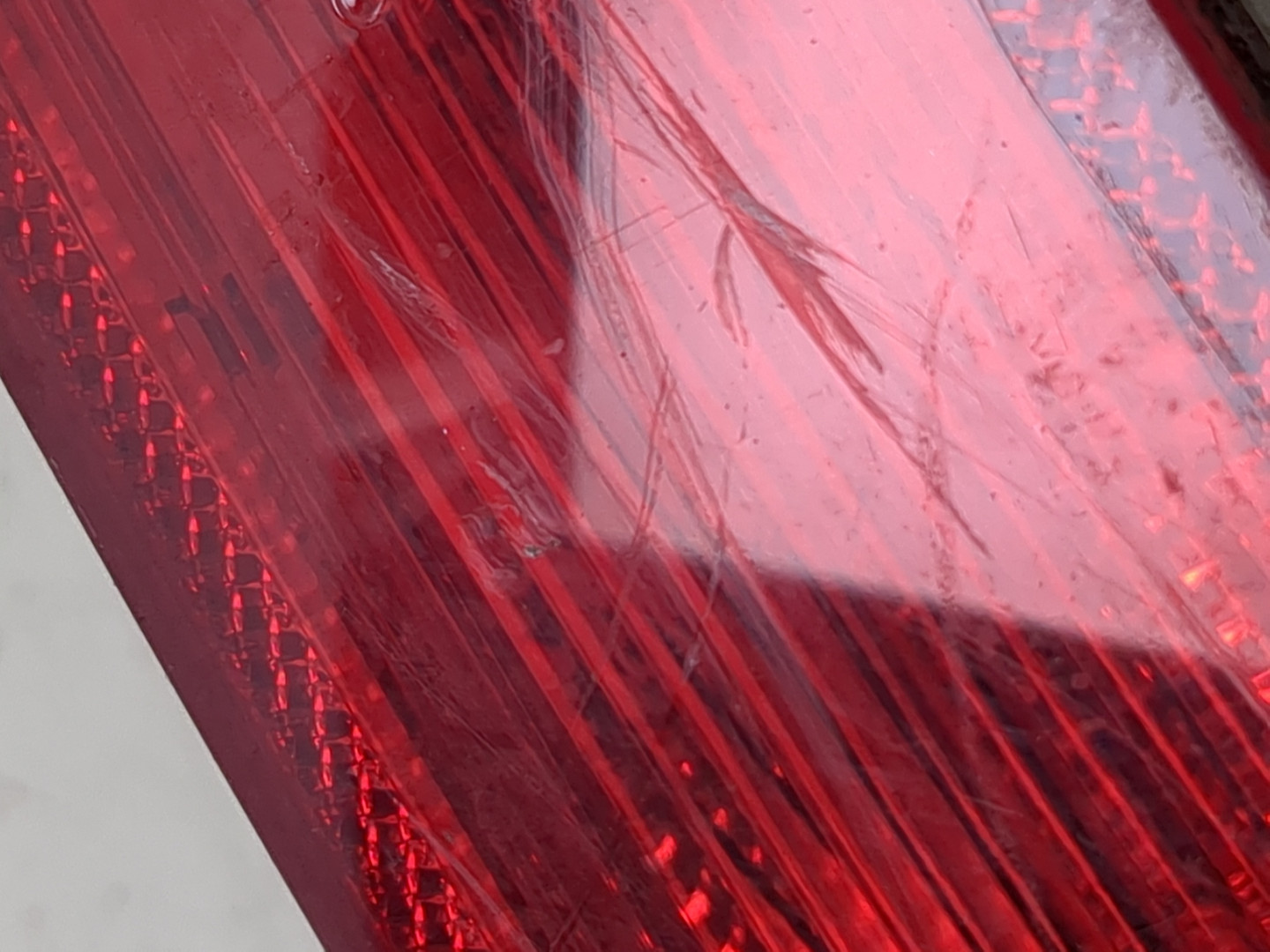 Фара противотуманная левая