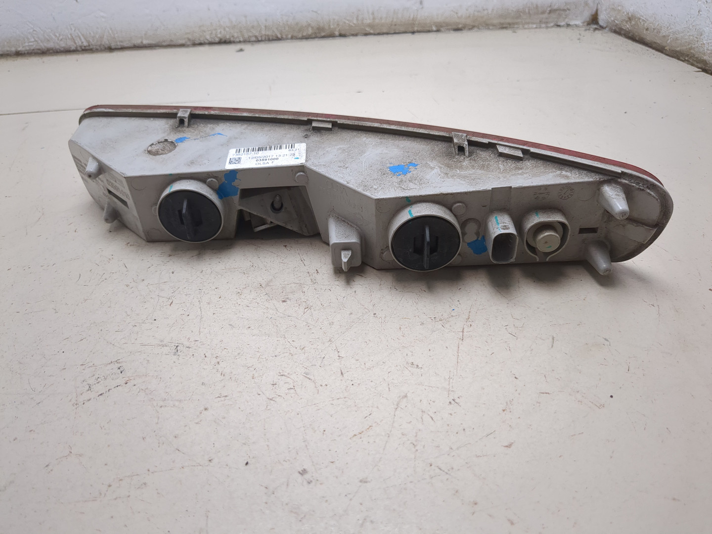 Фара противотуманная левая