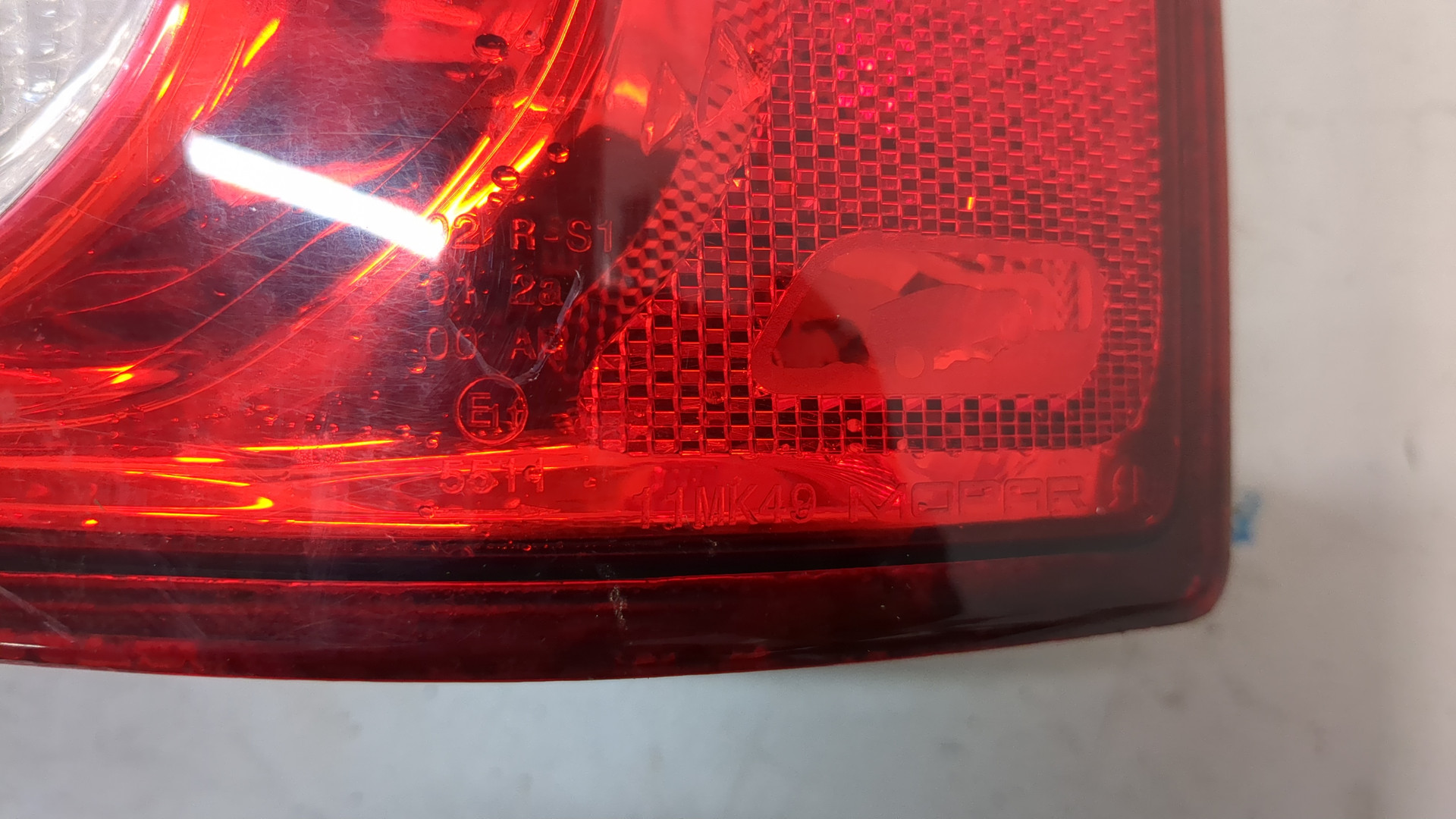 Фонарь задний правый