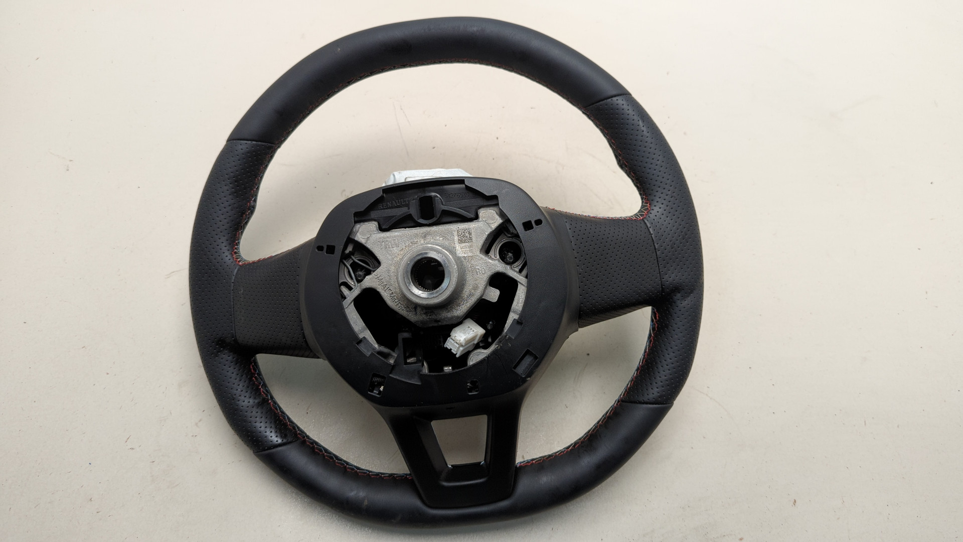 Рулевое колесо (руль)