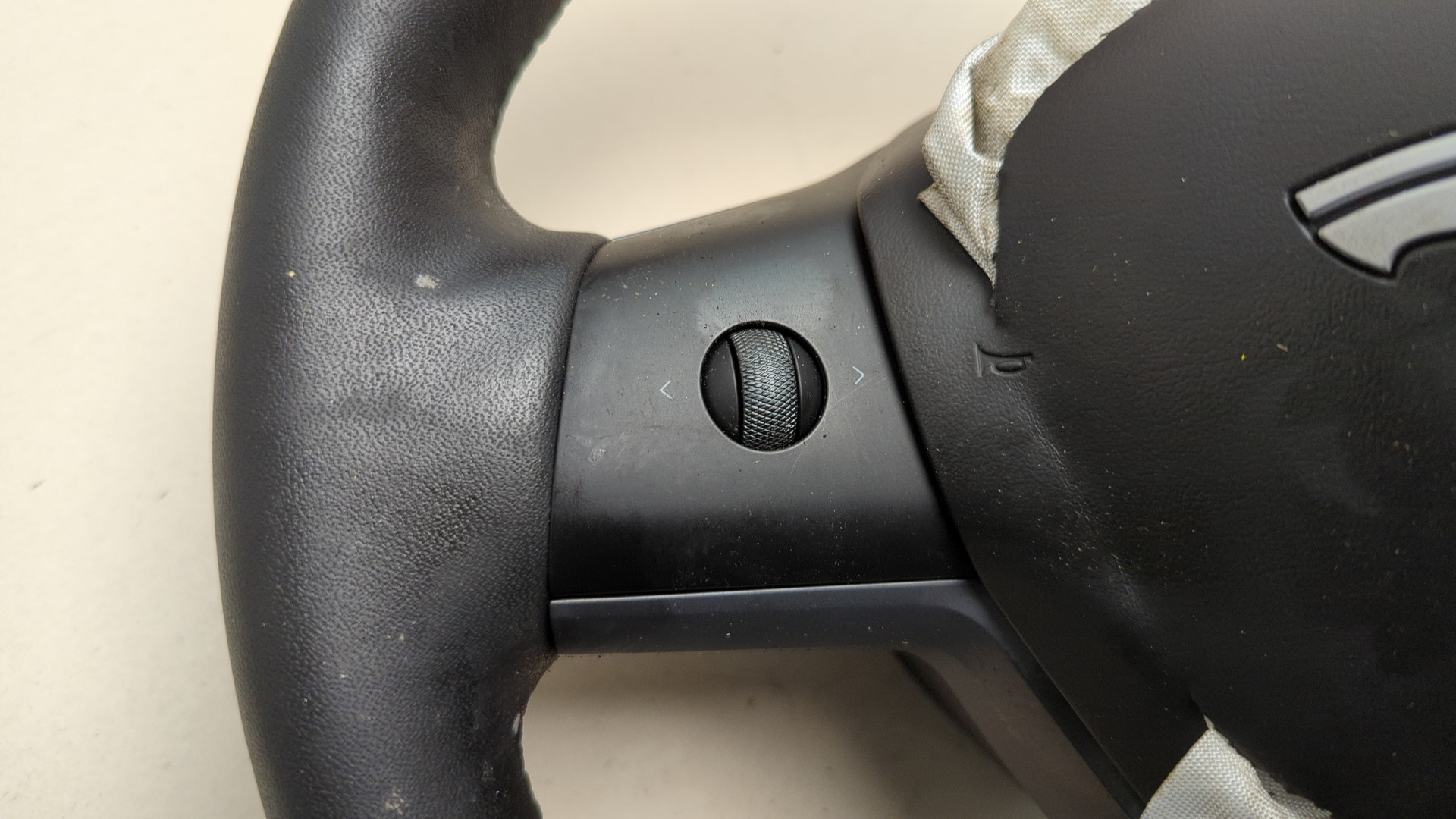 Рулевое колесо (руль)