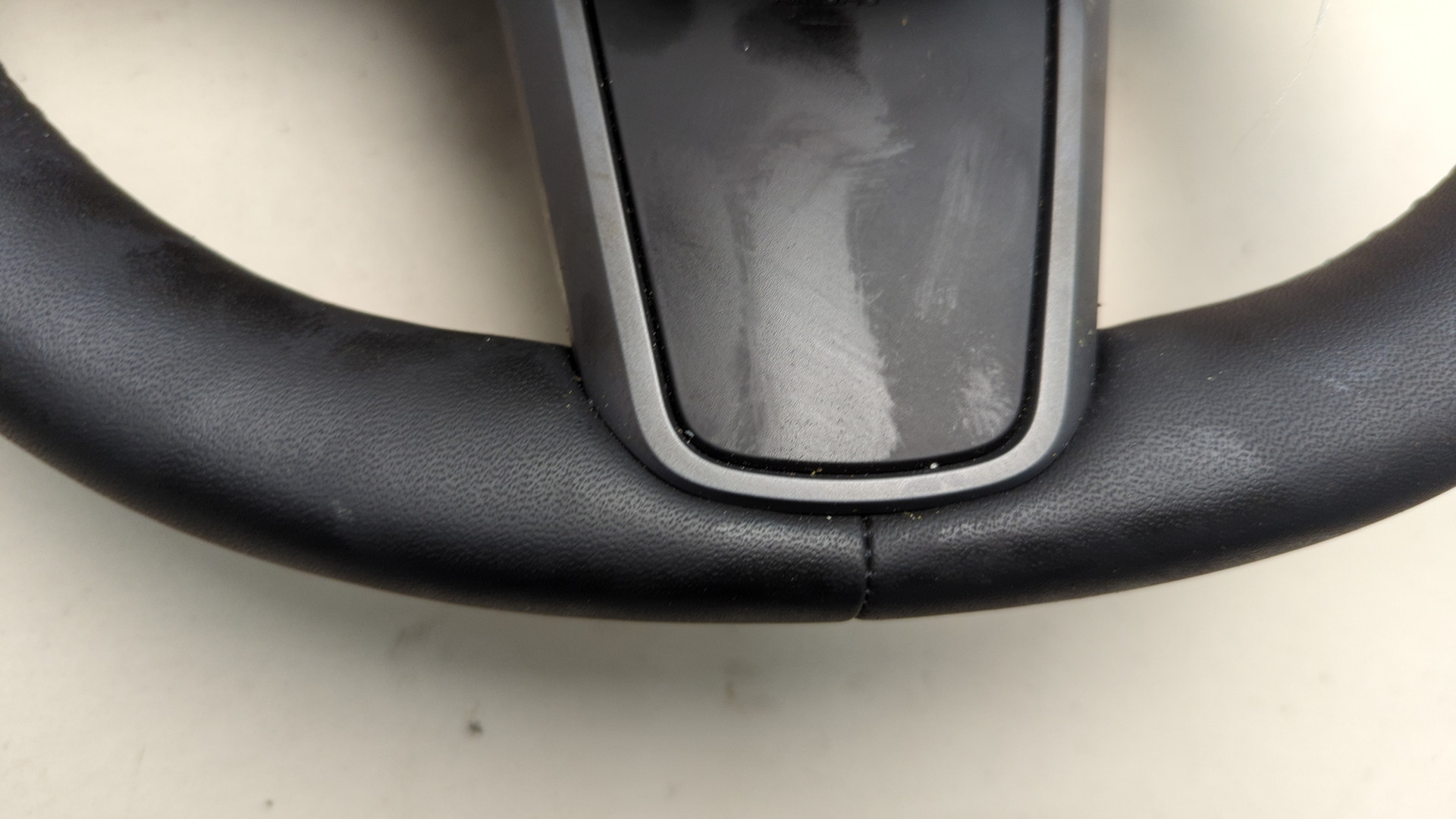 Рулевое колесо (руль)