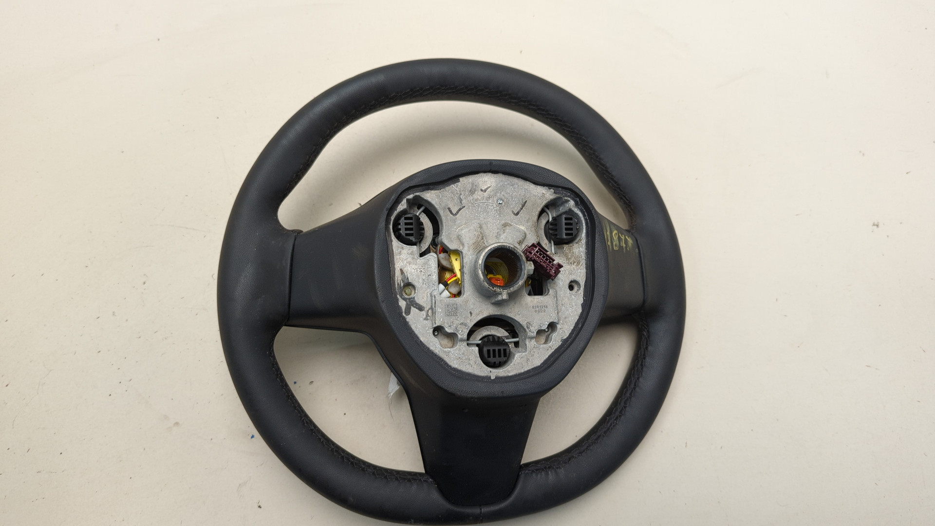 Рулевое колесо (руль)