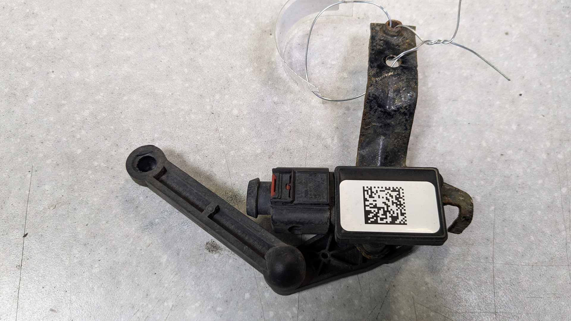 Датчик регулировки дорож. просвета