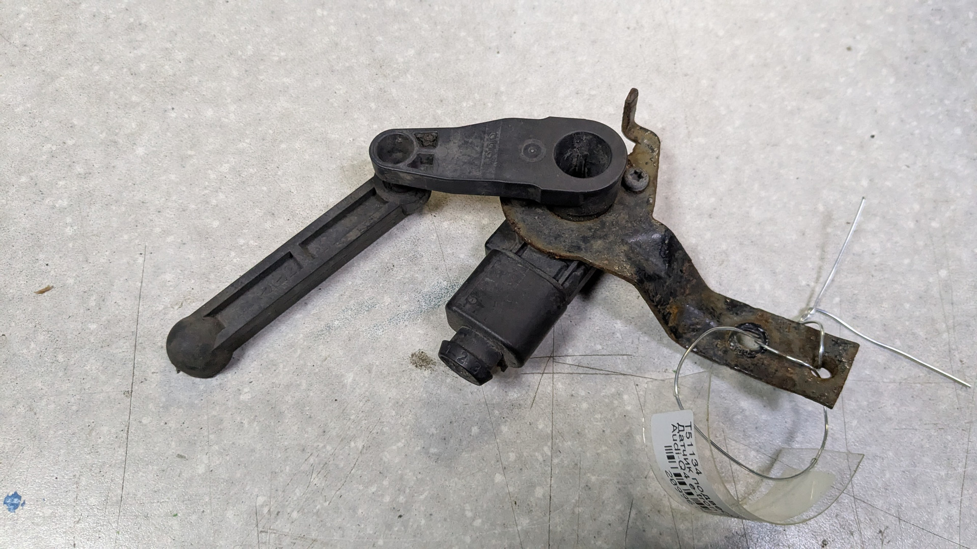 Датчик регулировки дорож. просвета