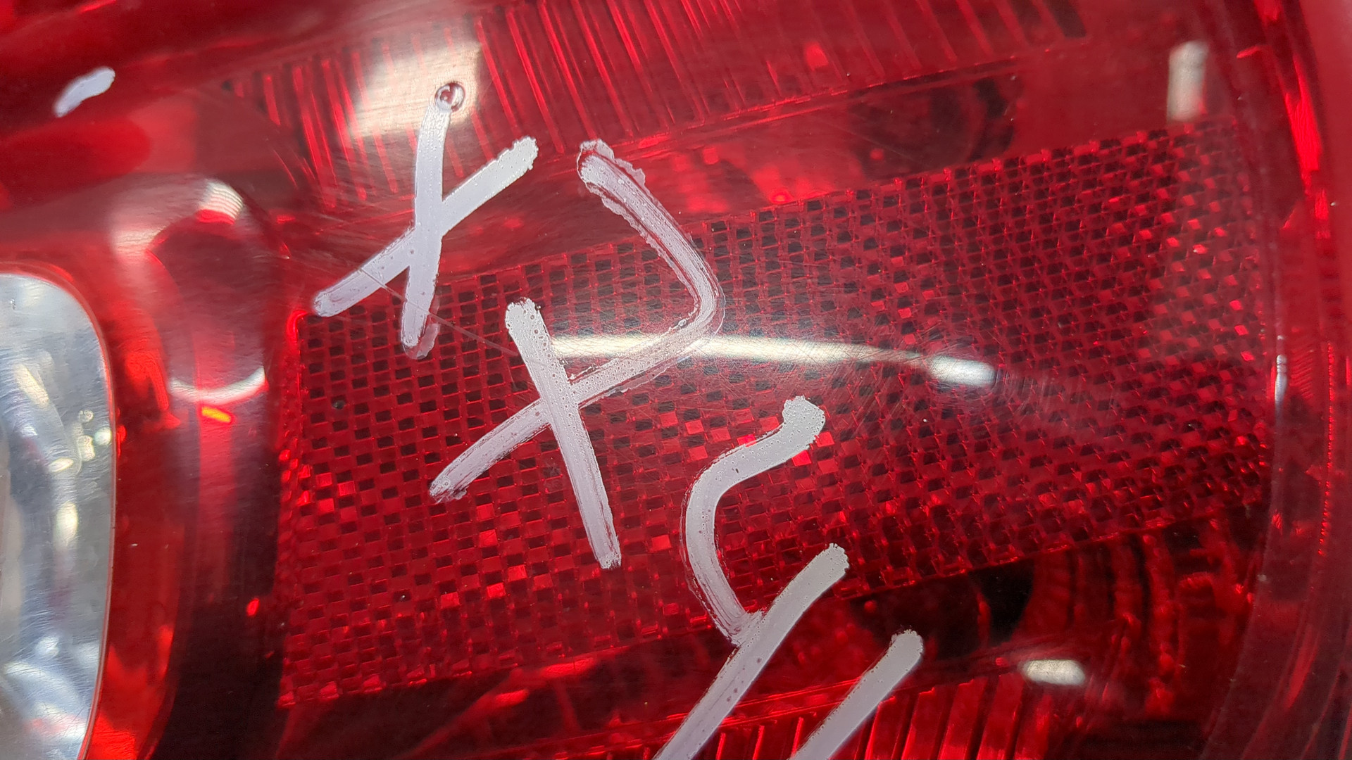 Фонарь задний правый