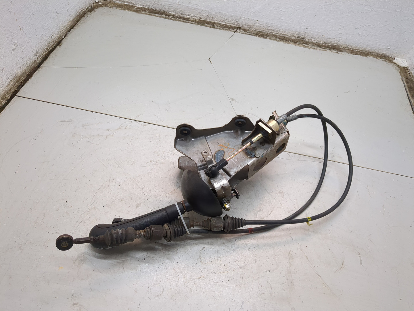 Кулиса МКПП / АКПП