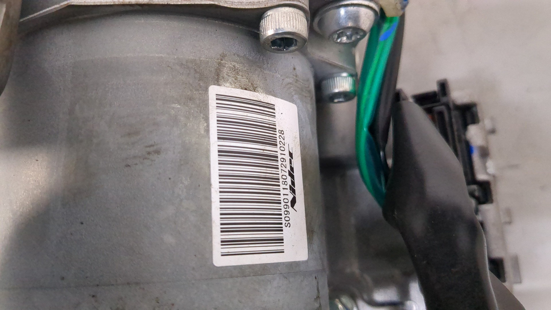 Серводвигатель рулевой рейки