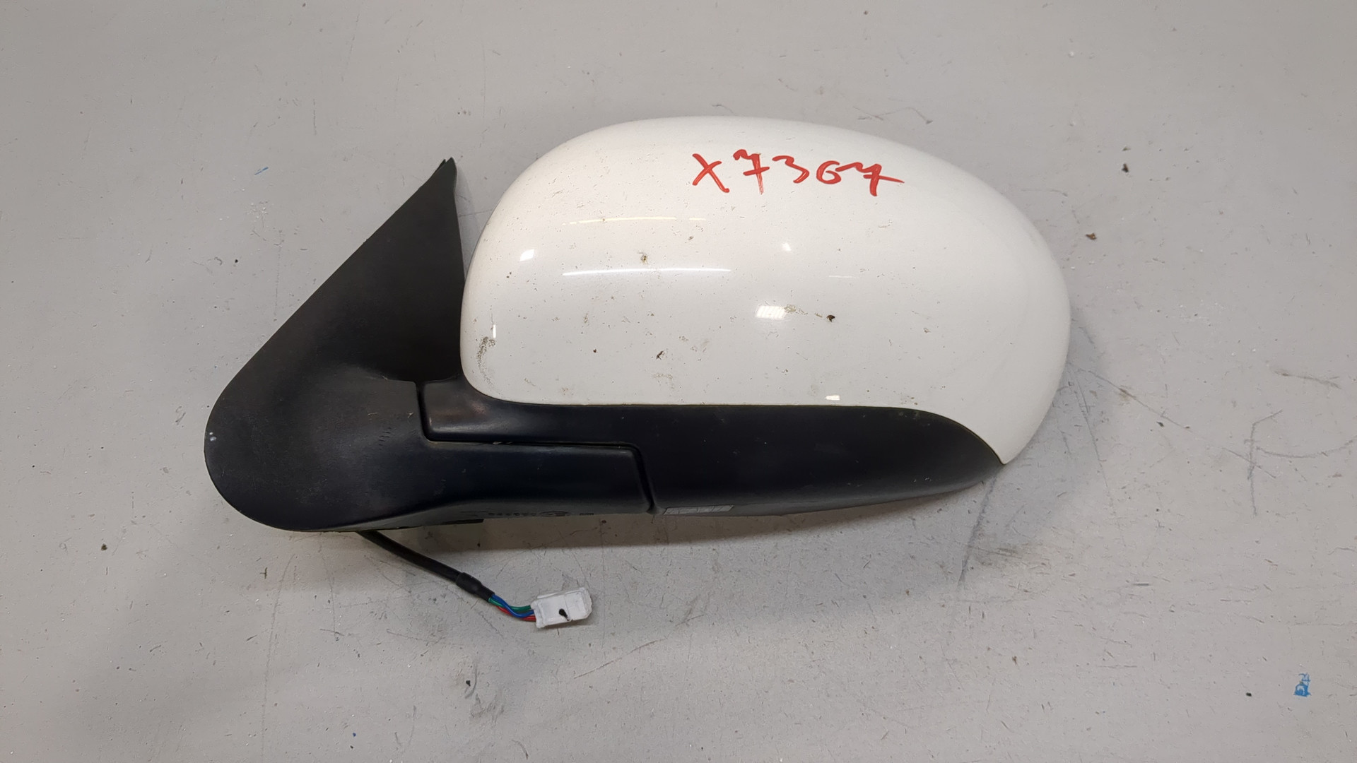 Зеркало левое электрическое