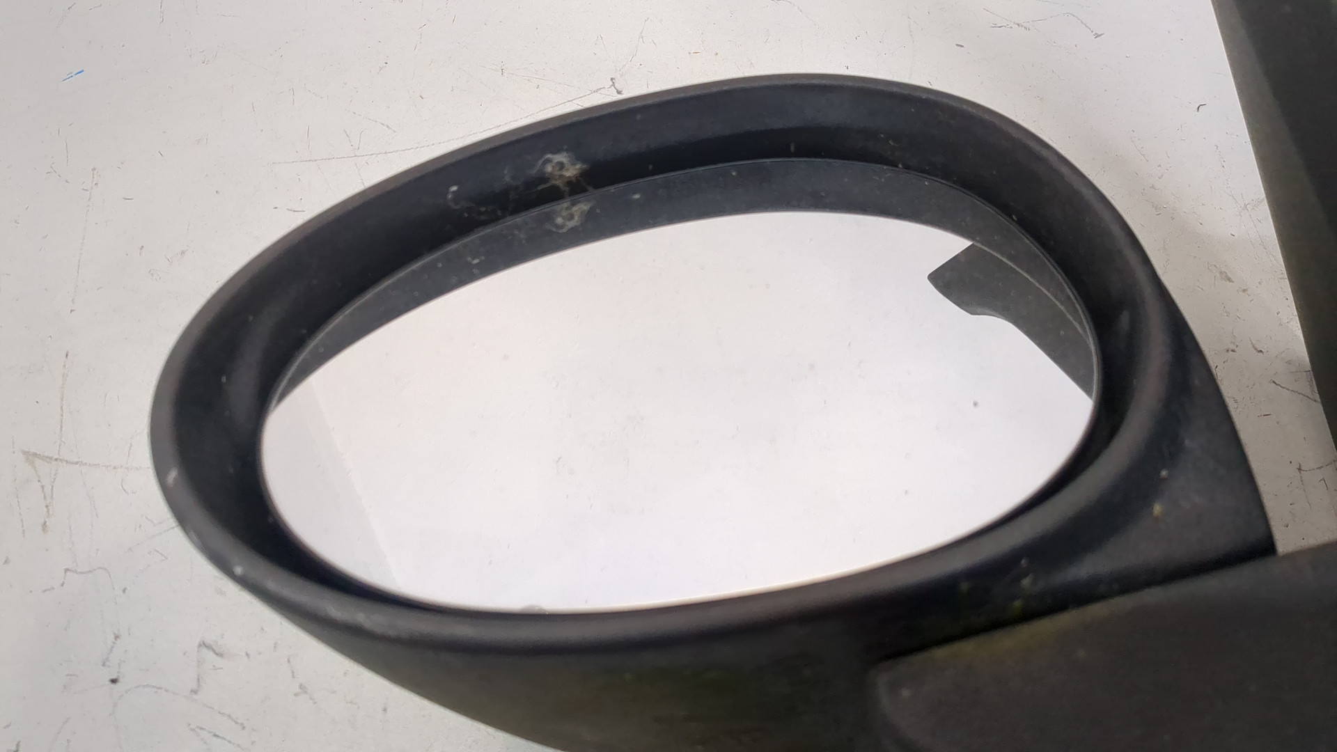 Зеркало левое электрическое