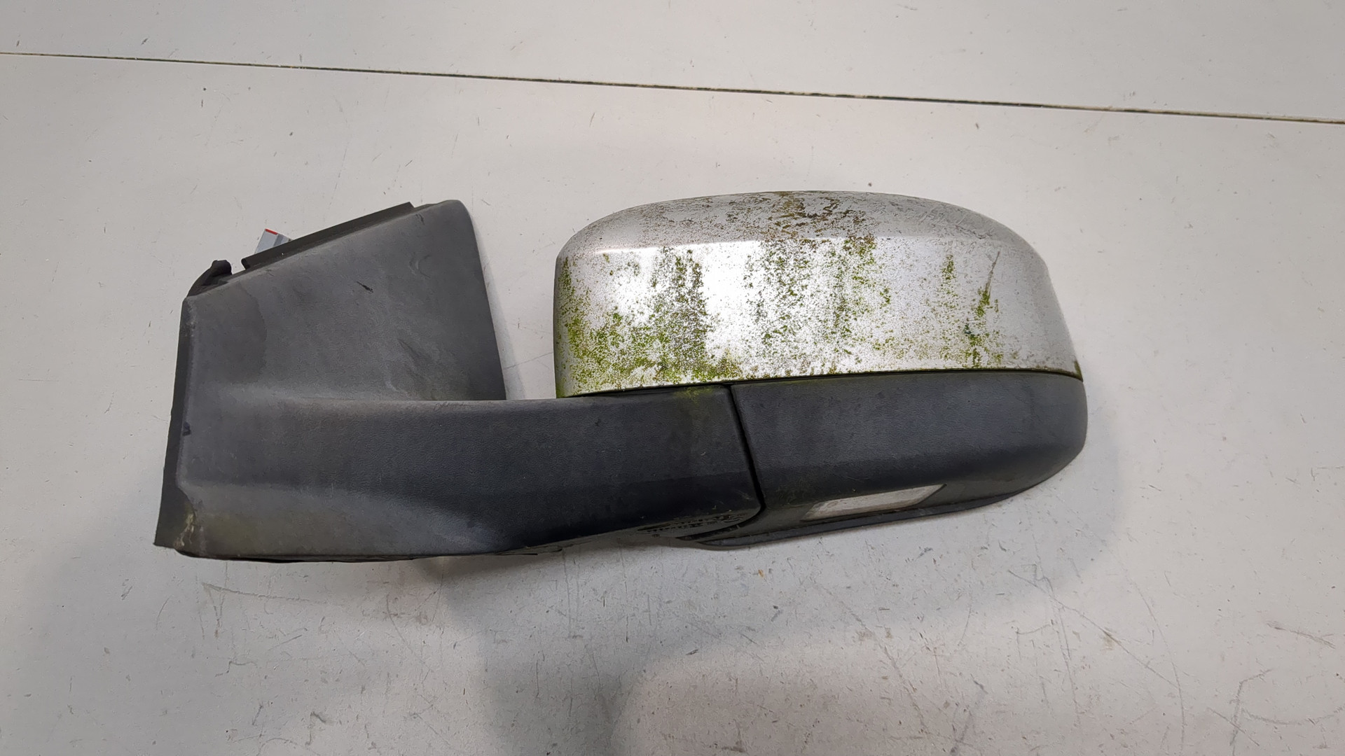 Зеркало левое электрическое