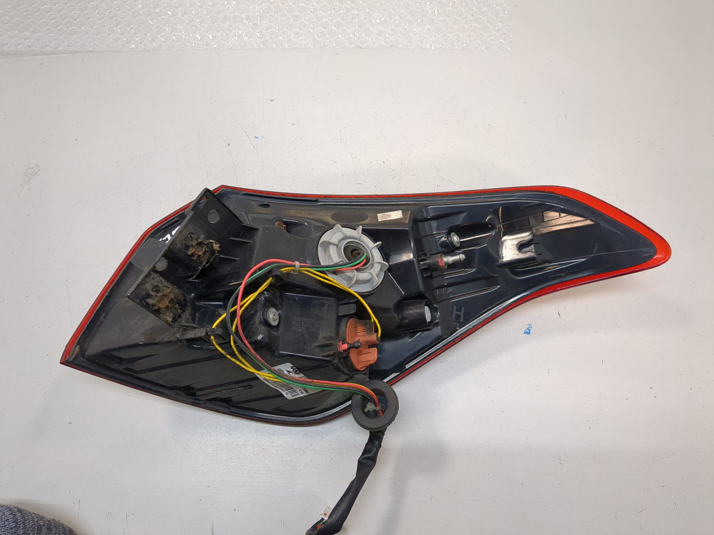 Фонарь задний левый