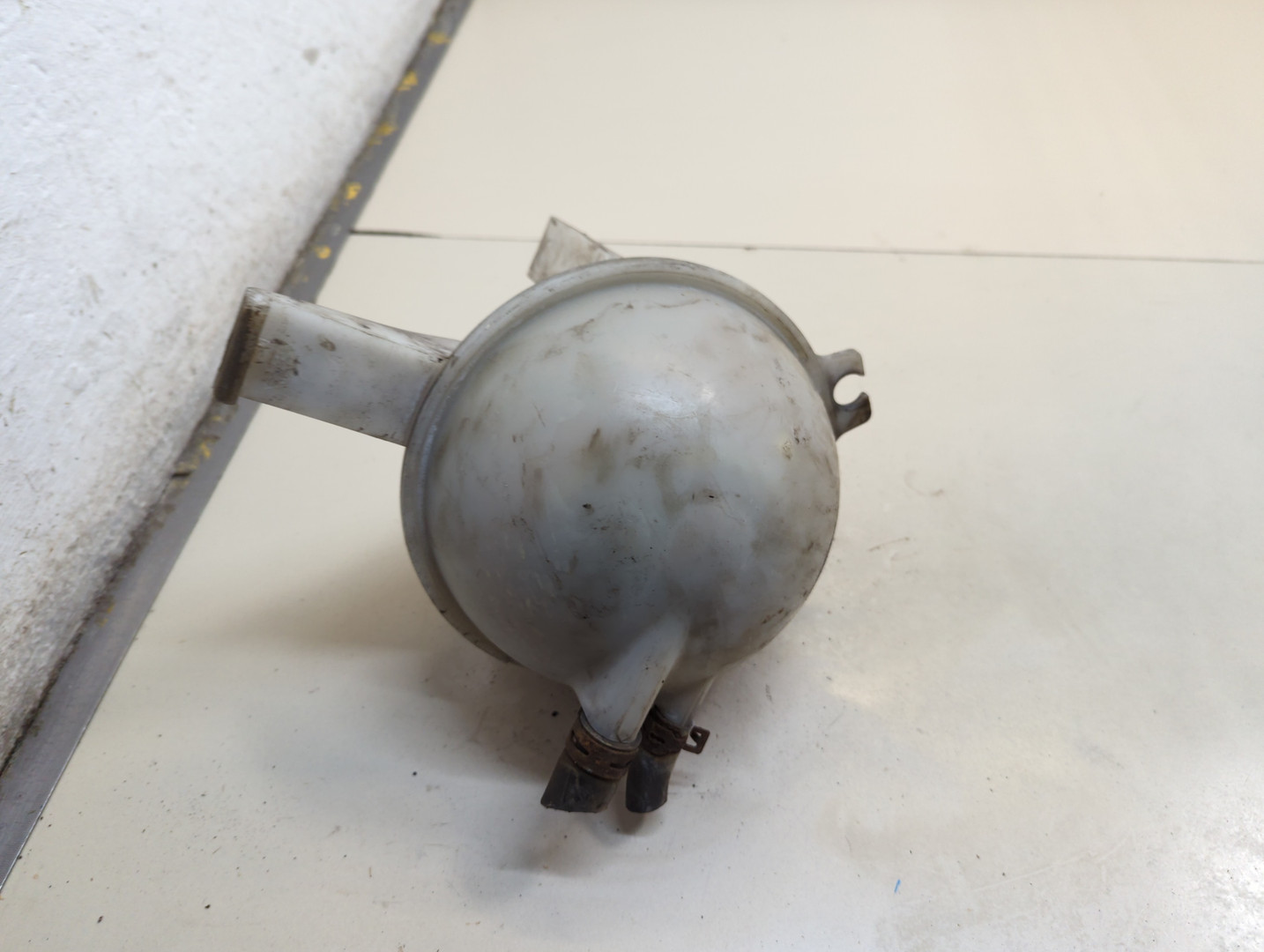 Бачок расширительный