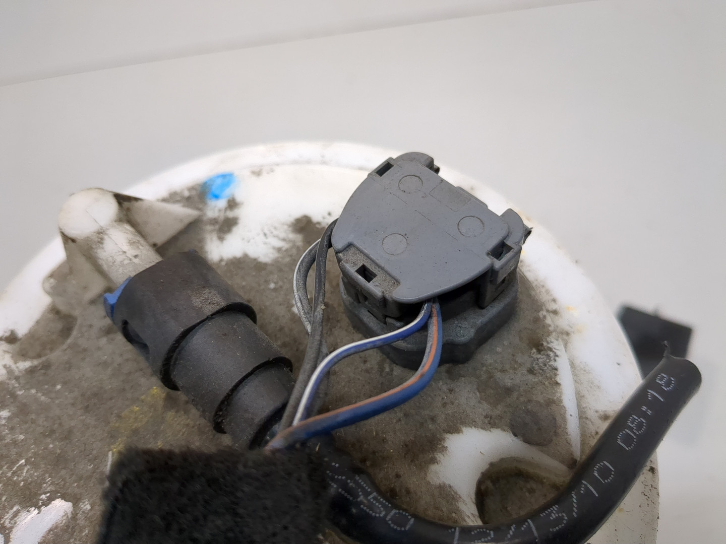 Насос топливный электрический