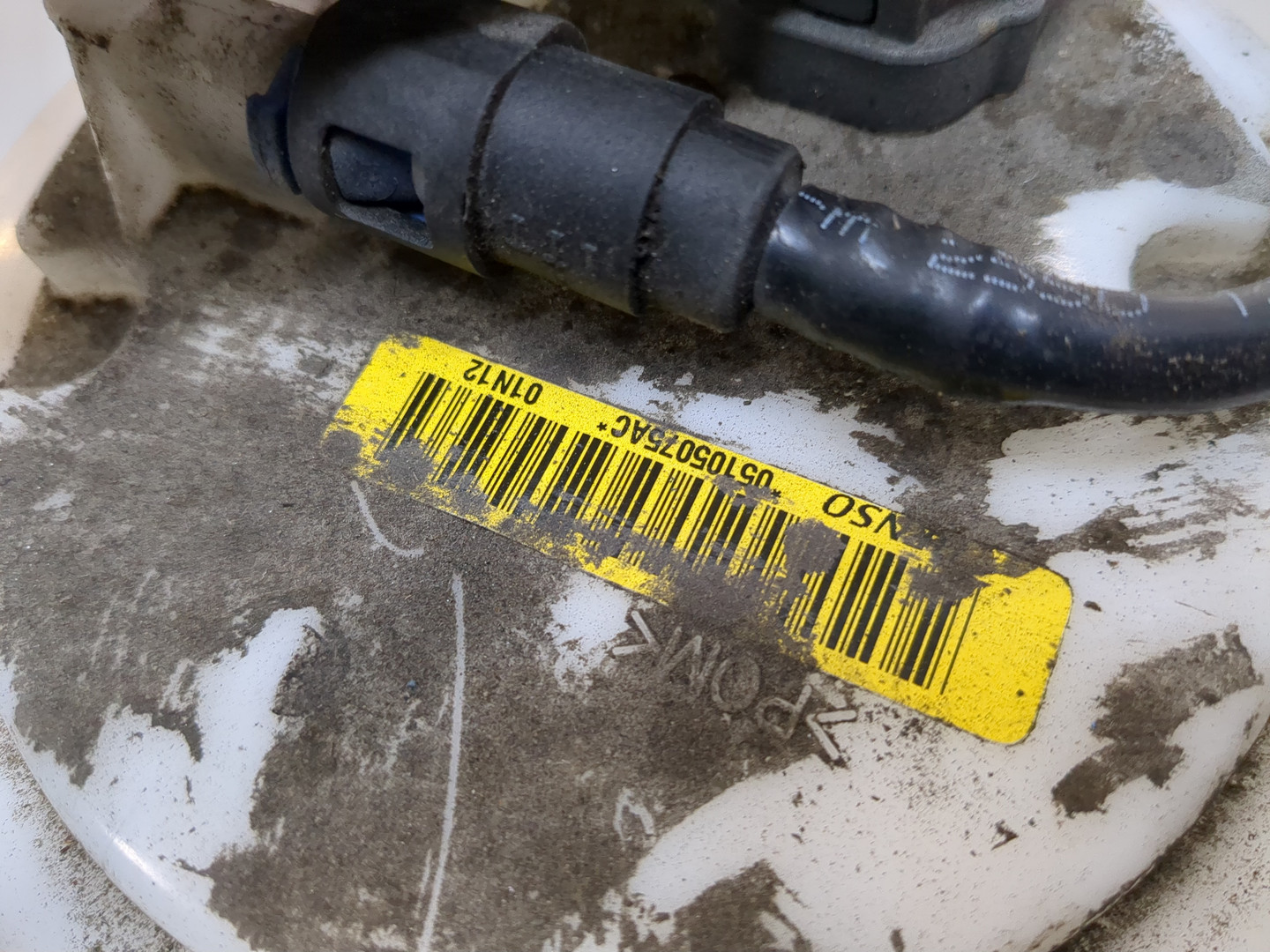 Насос топливный электрический