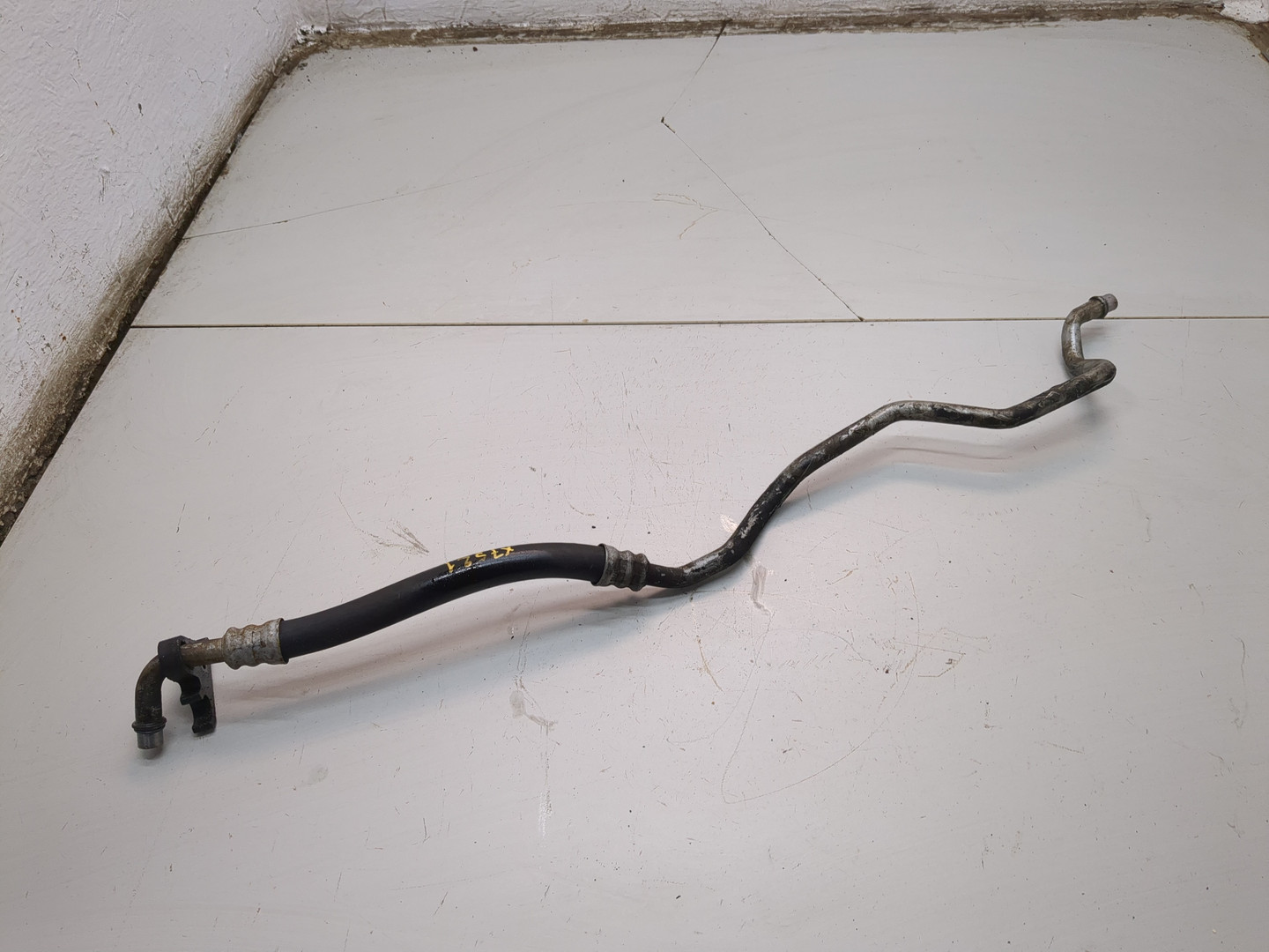 Трубка масляная