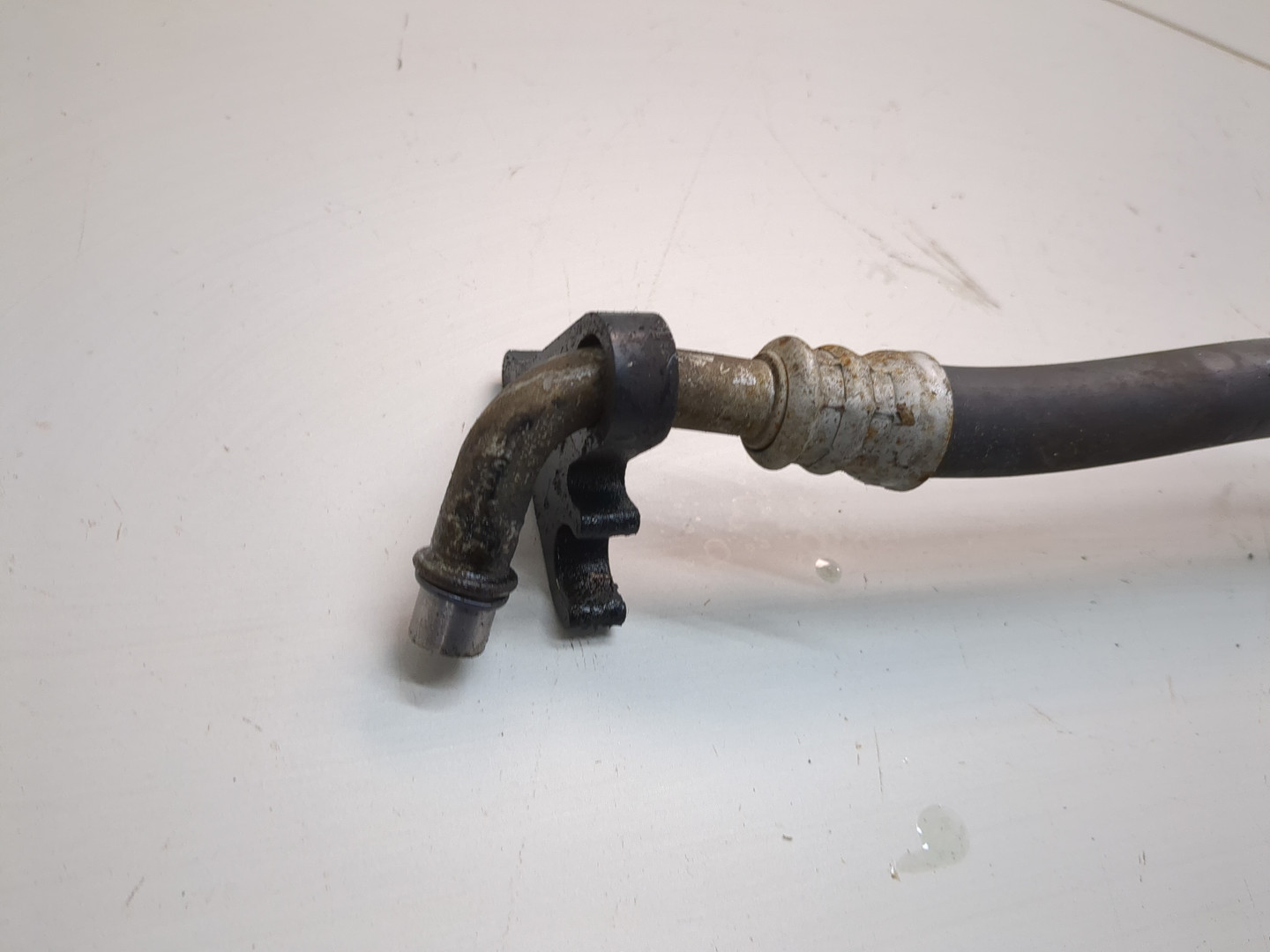 Трубка масляная