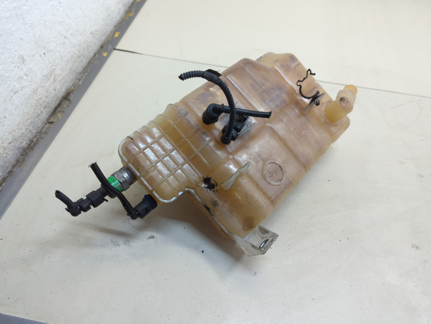 Бачок расширительный