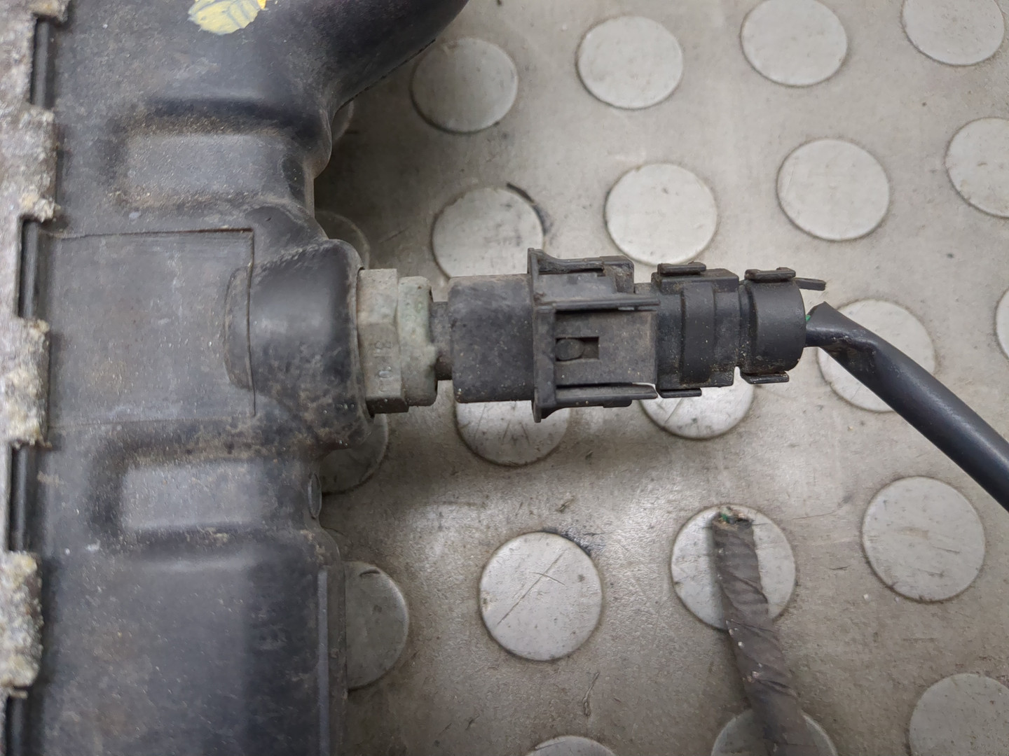 Радиатор охлаждения двигателя основной