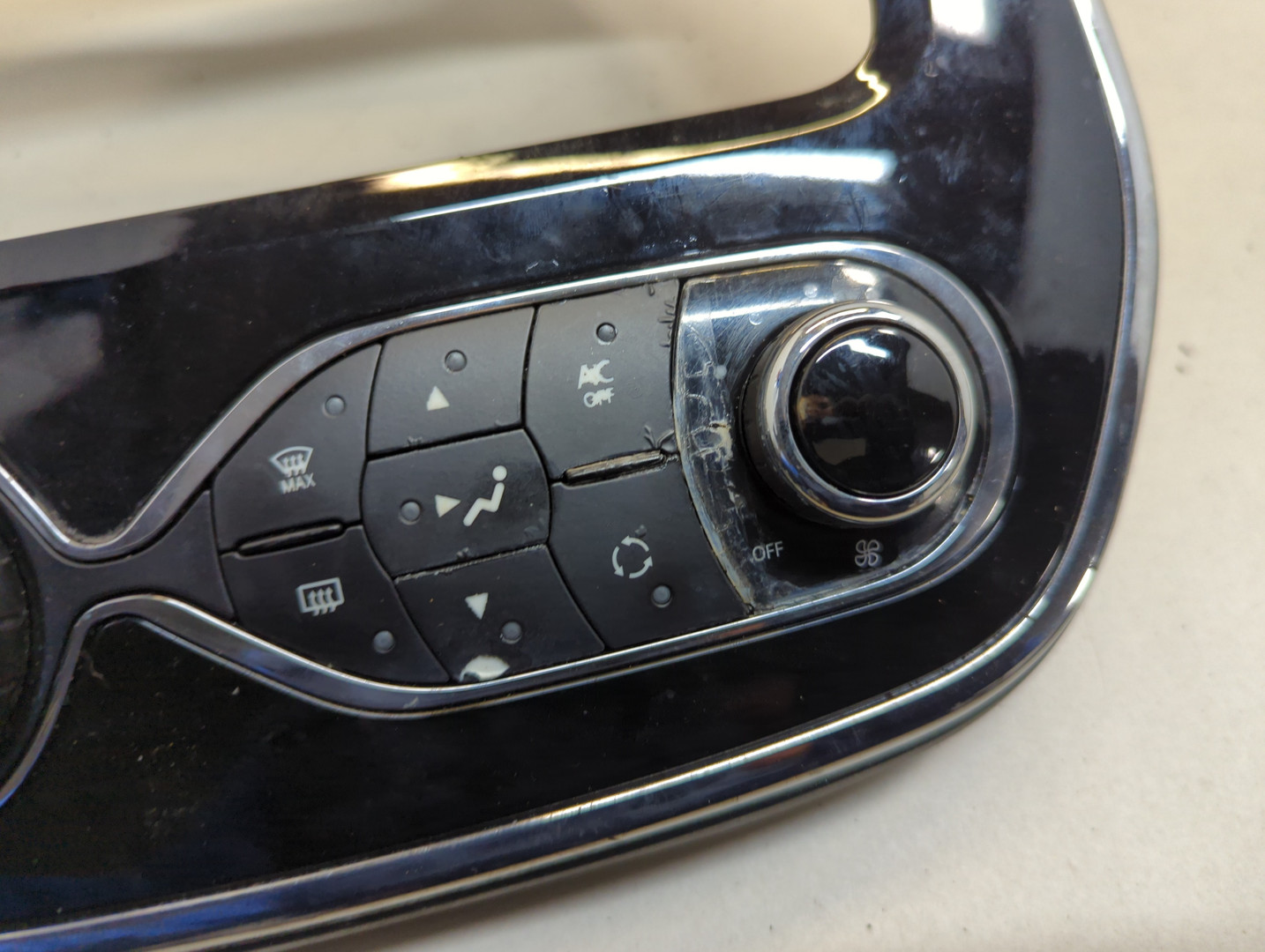 Переключатель отопителя