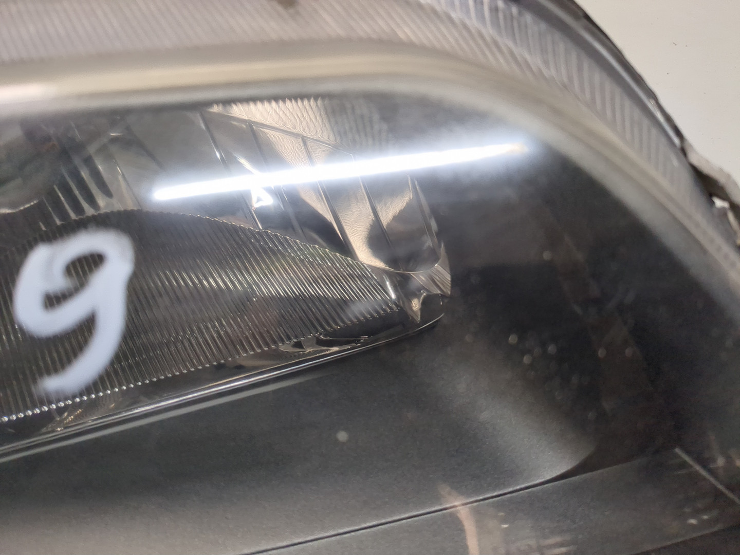 Фара правая