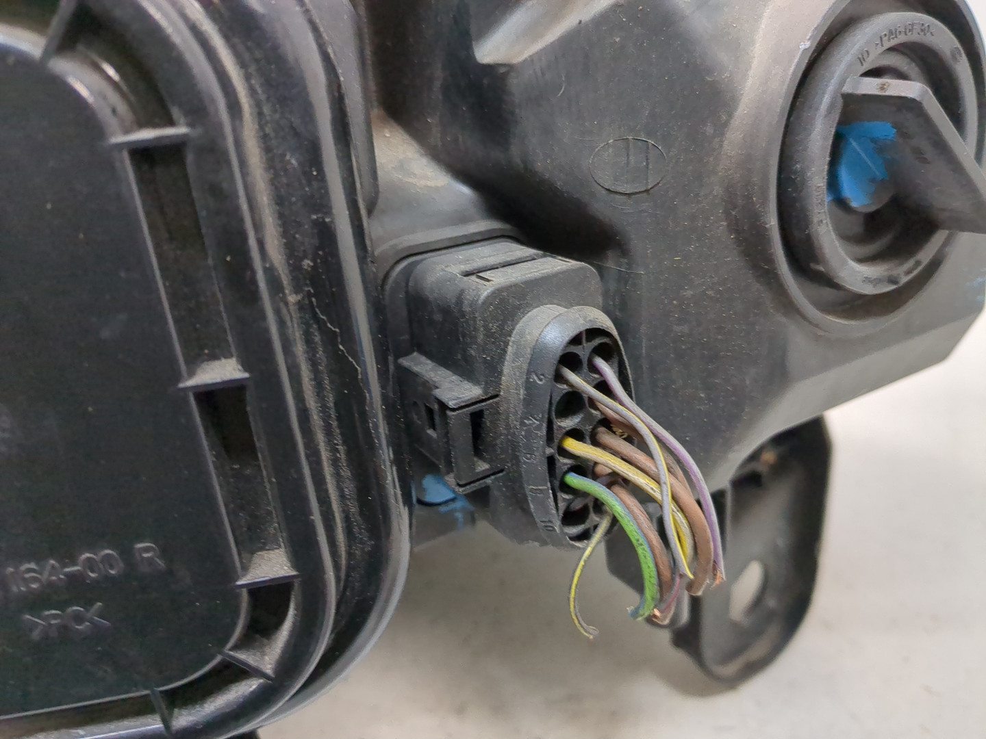 Фара правая