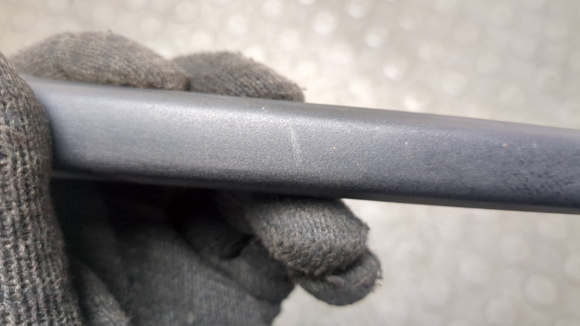 Поводок стеклоочистителя заднего