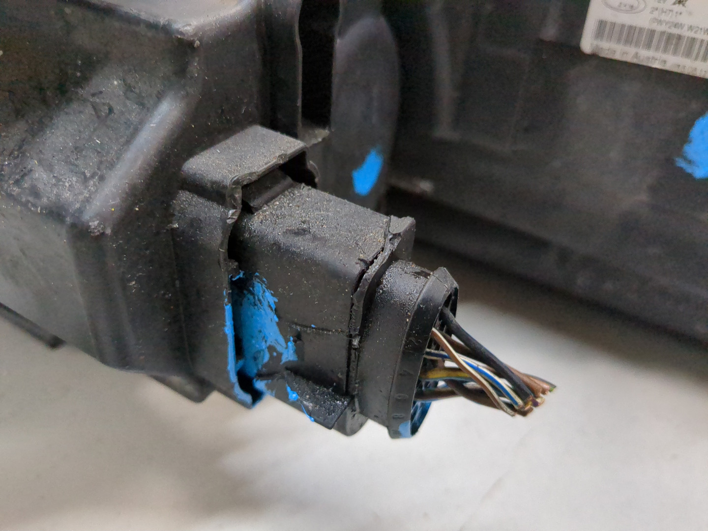 Фара правая