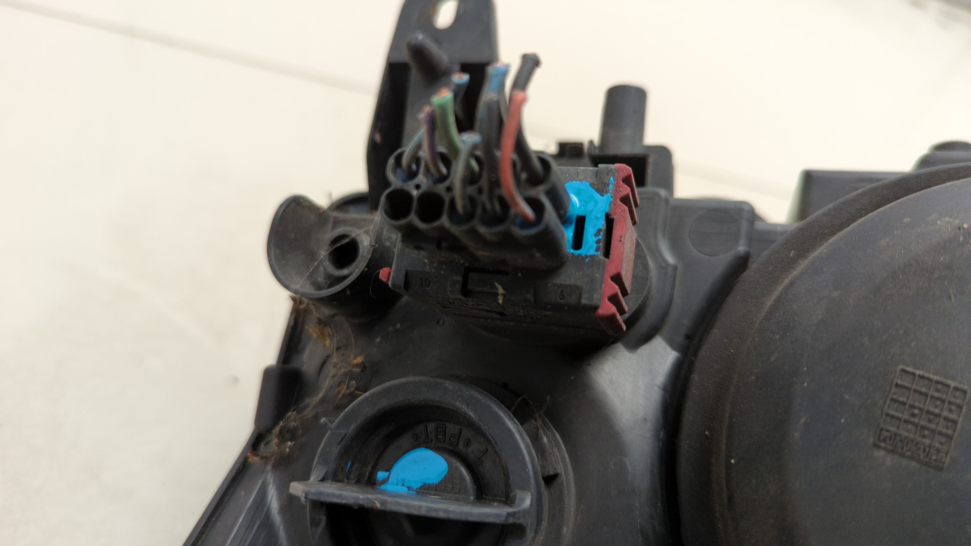 Фара правая