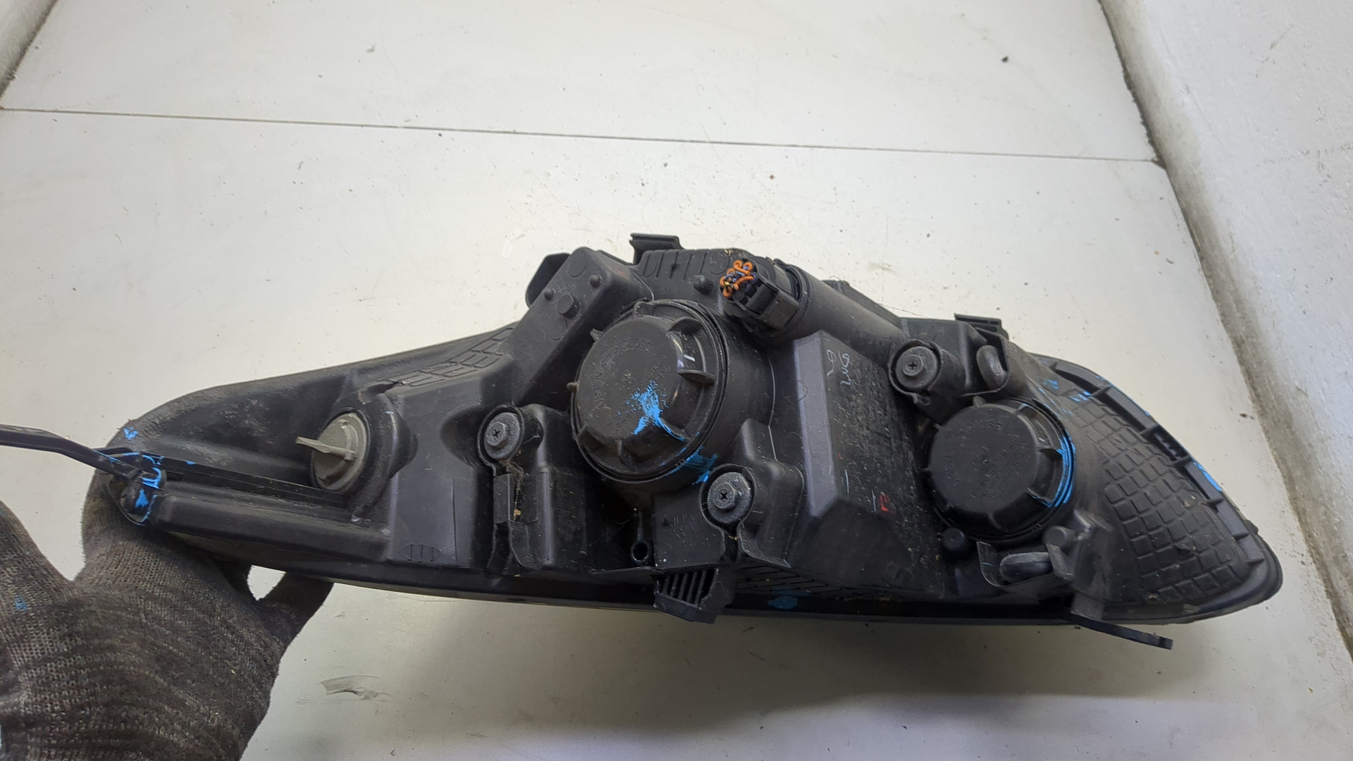 Фара правая