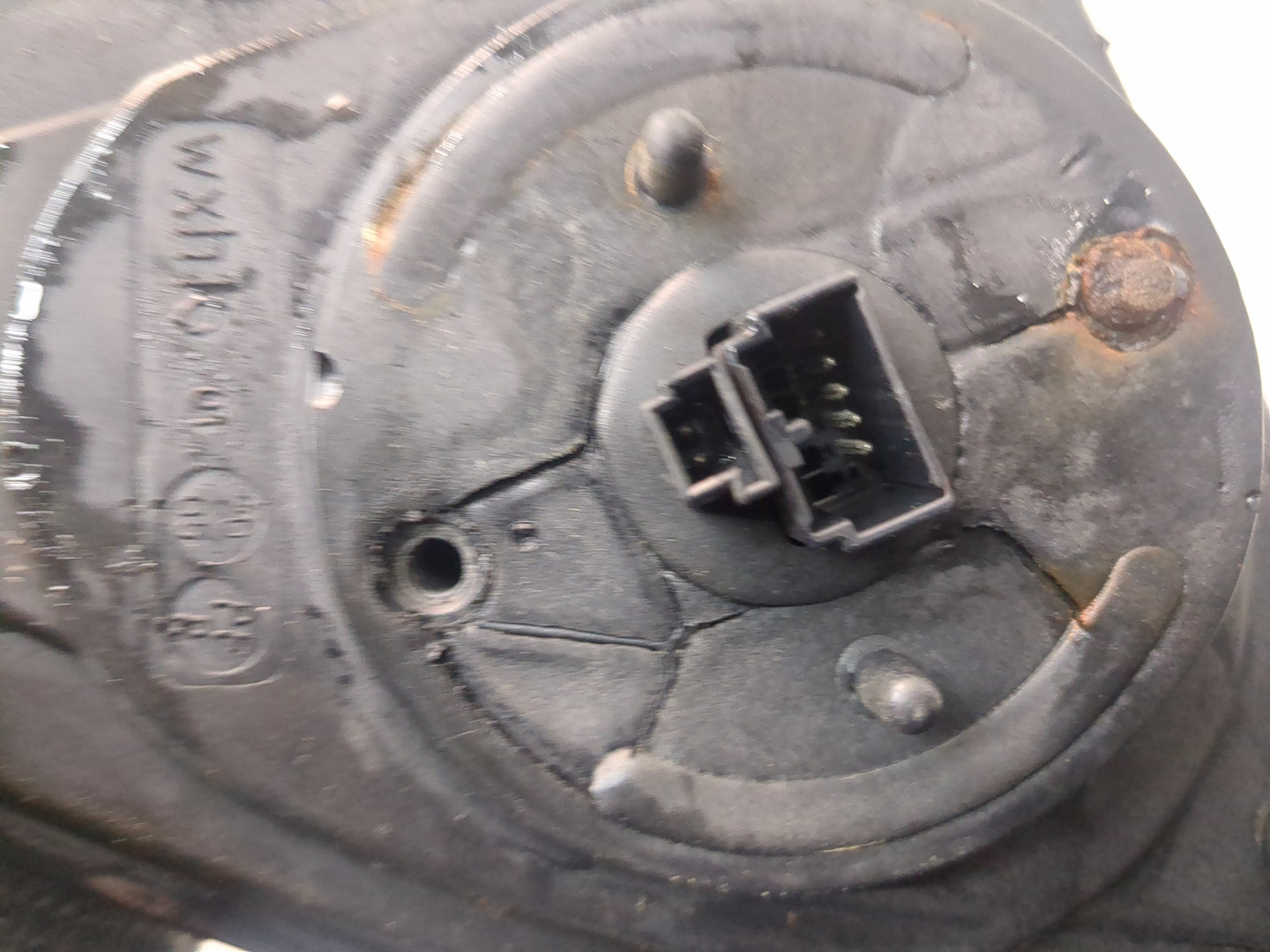 Зеркало правое электрическое